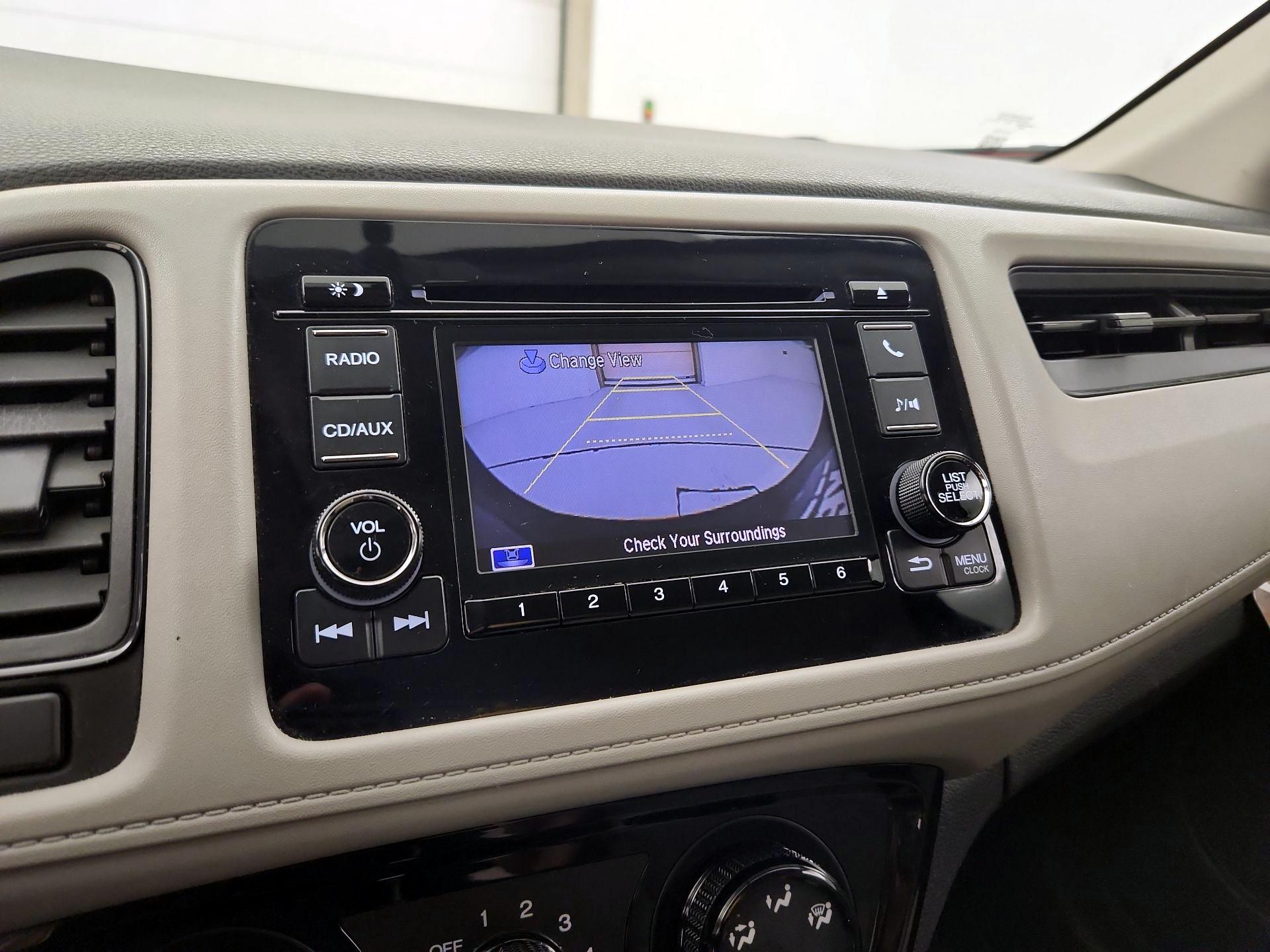 Thumbnail: 2016 Honda HR-V - 14