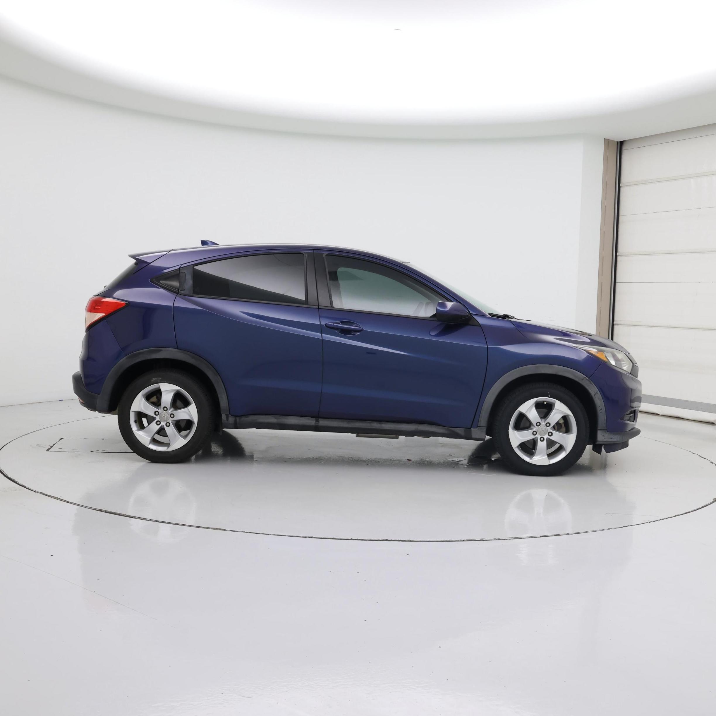 Thumbnail: 2016 Honda HR-V - 7