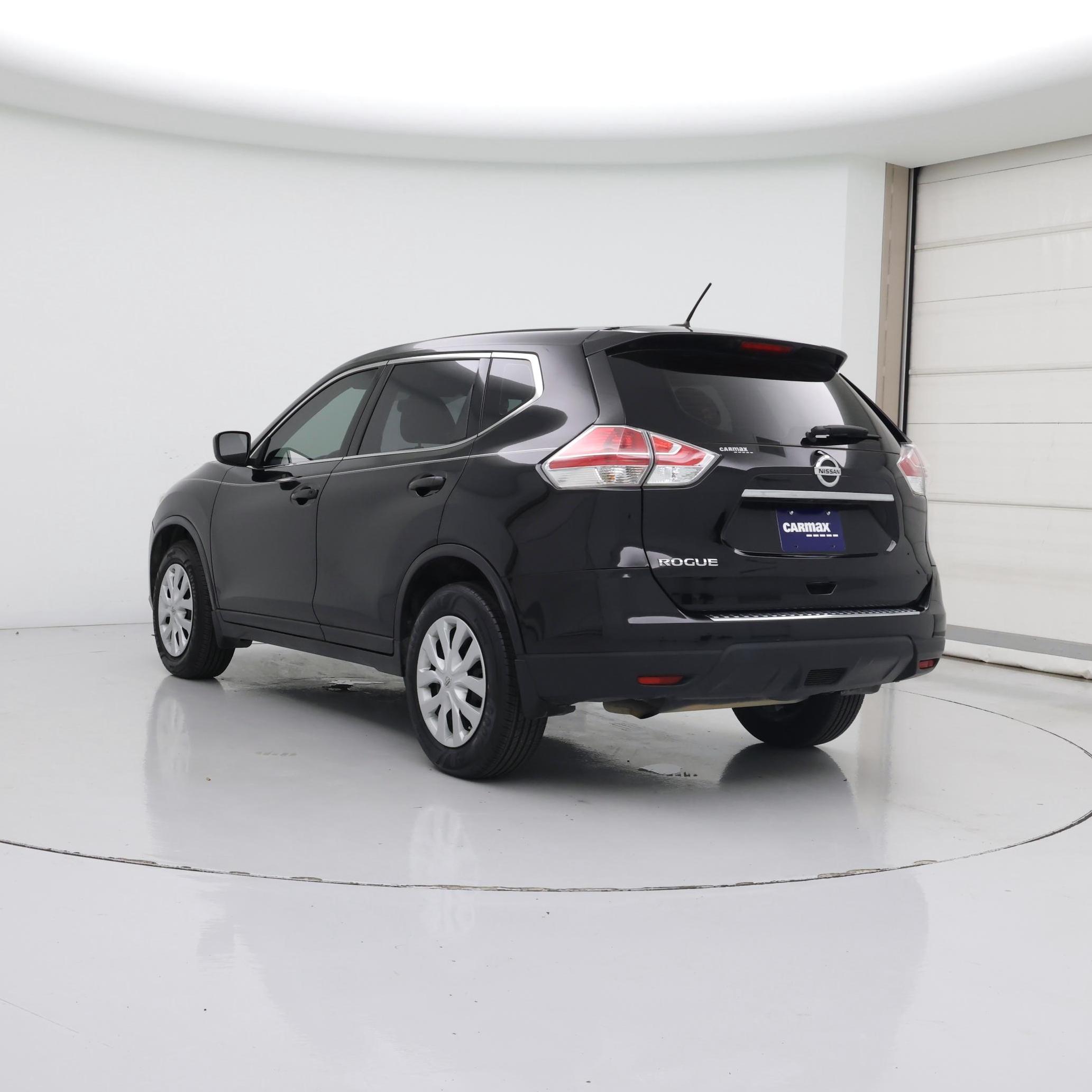 Thumbnail: 2016 Nissan Rogue - 2