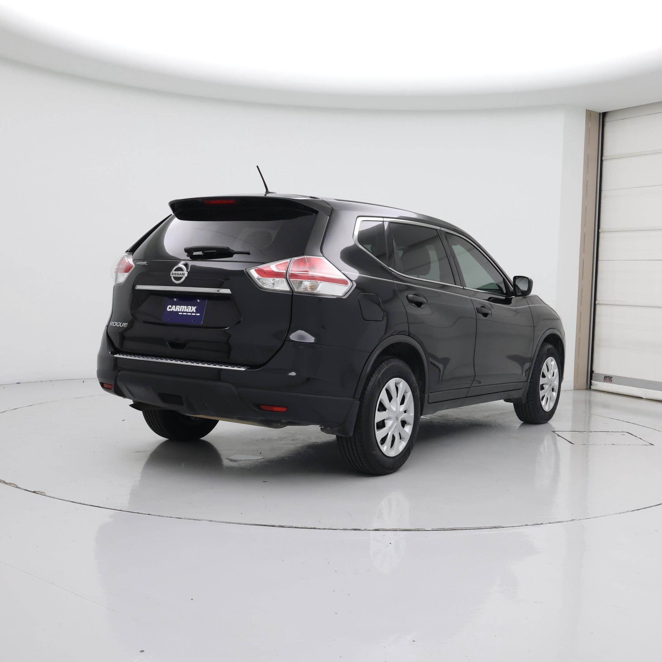 Thumbnail: 2016 Nissan Rogue - 8