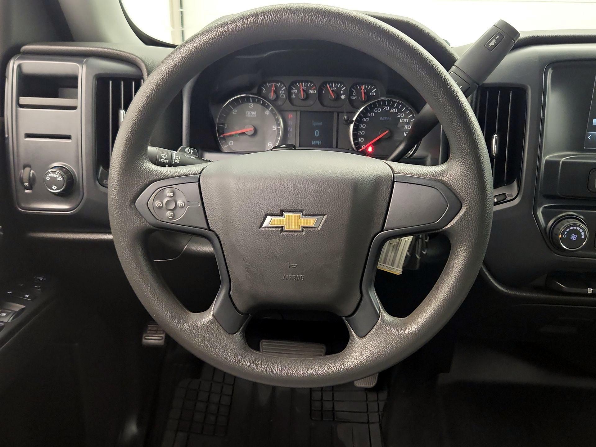 Thumbnail: 2018 Chevrolet Silverado 1500 - 10