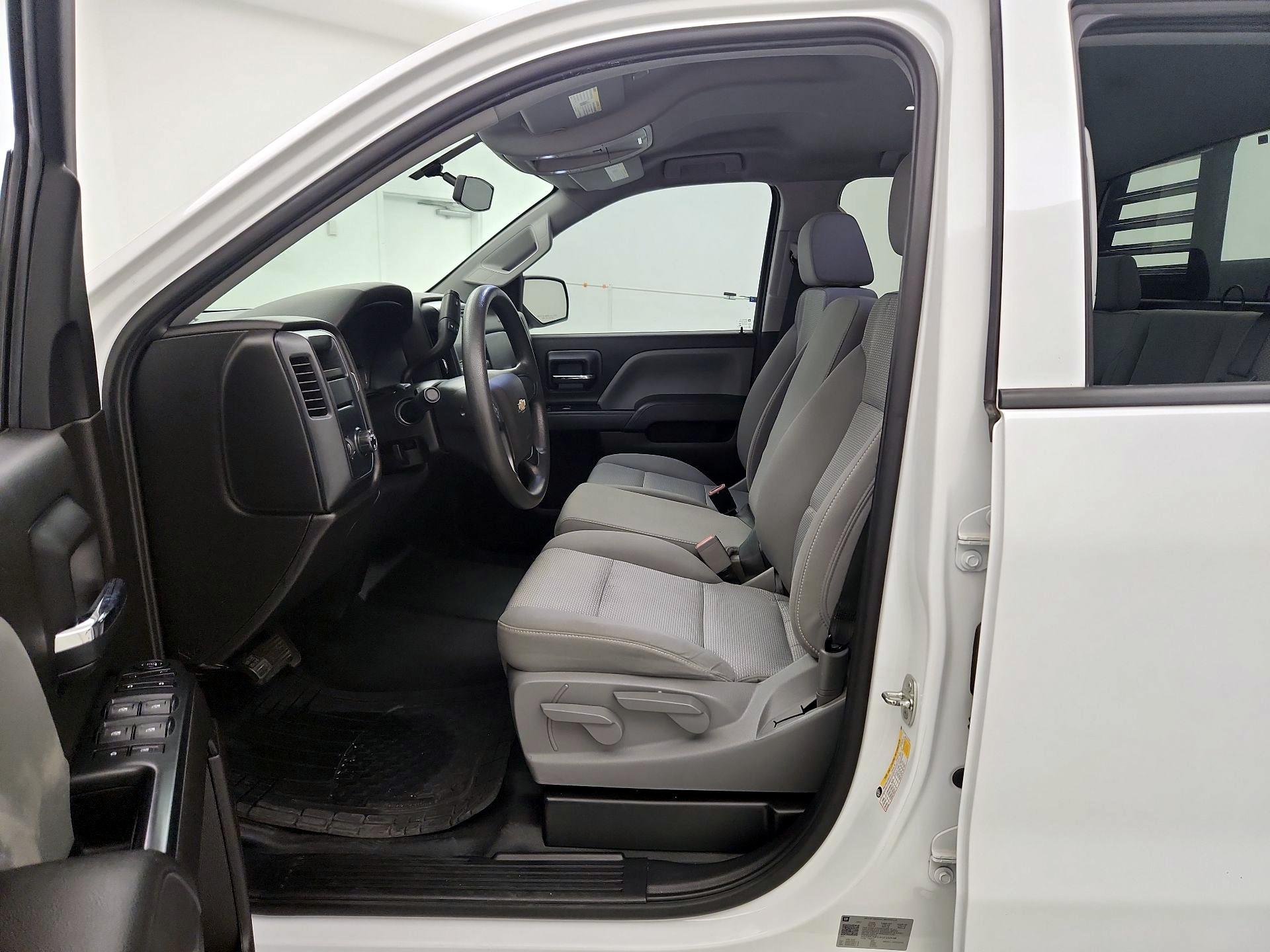 Thumbnail: 2018 Chevrolet Silverado 1500 - 11