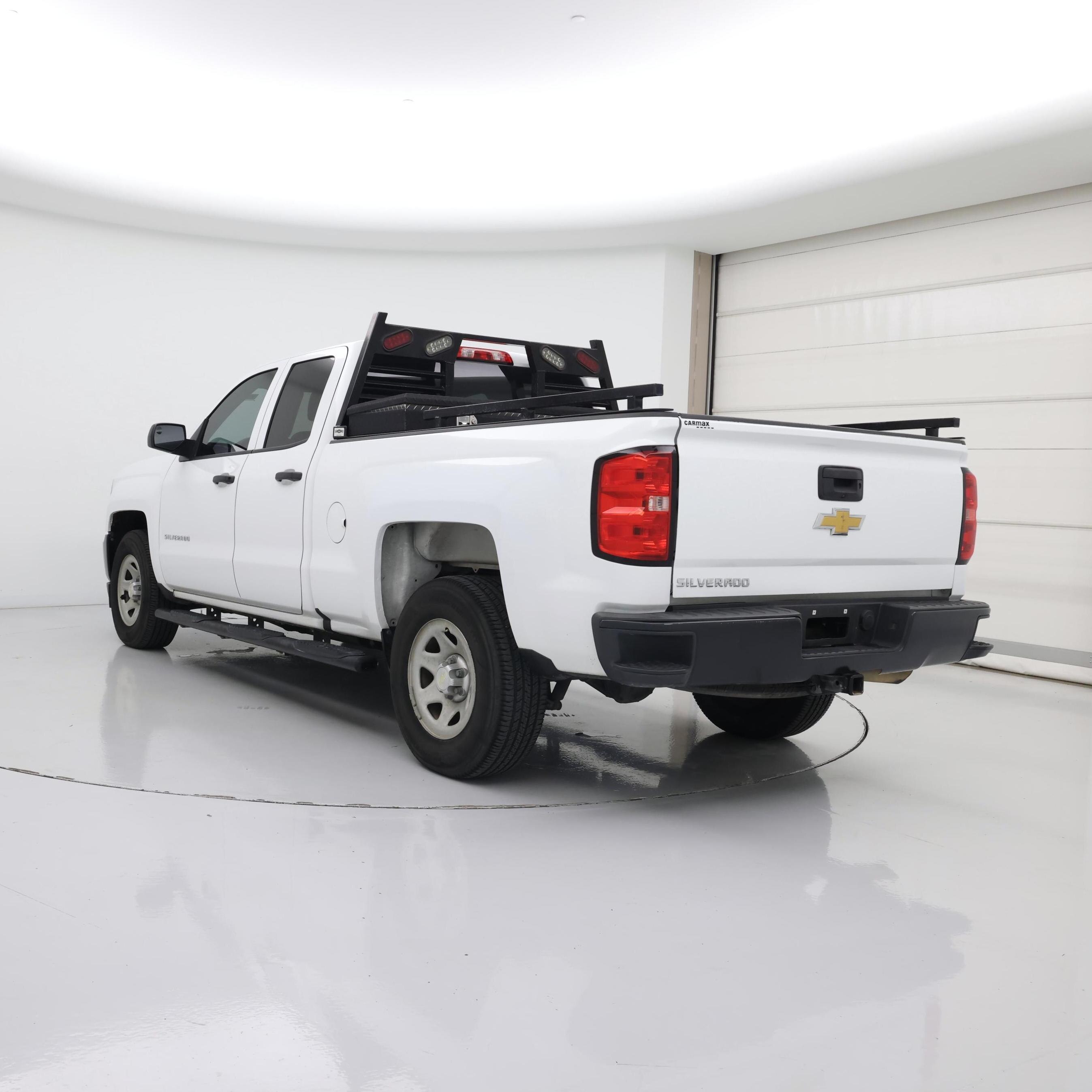 Thumbnail: 2018 Chevrolet Silverado 1500 - 2