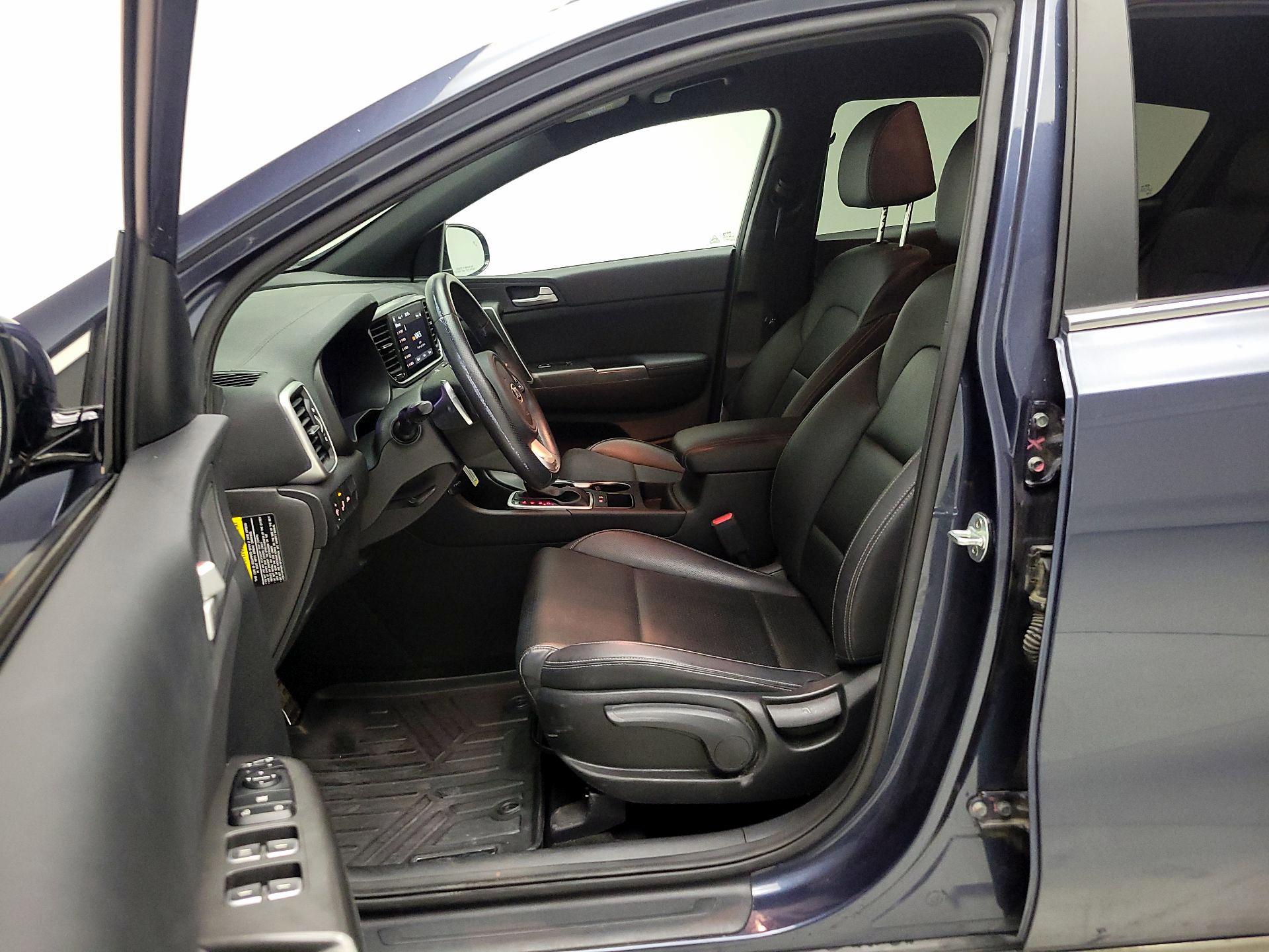 Thumbnail: 2020 Kia Sportage - 11