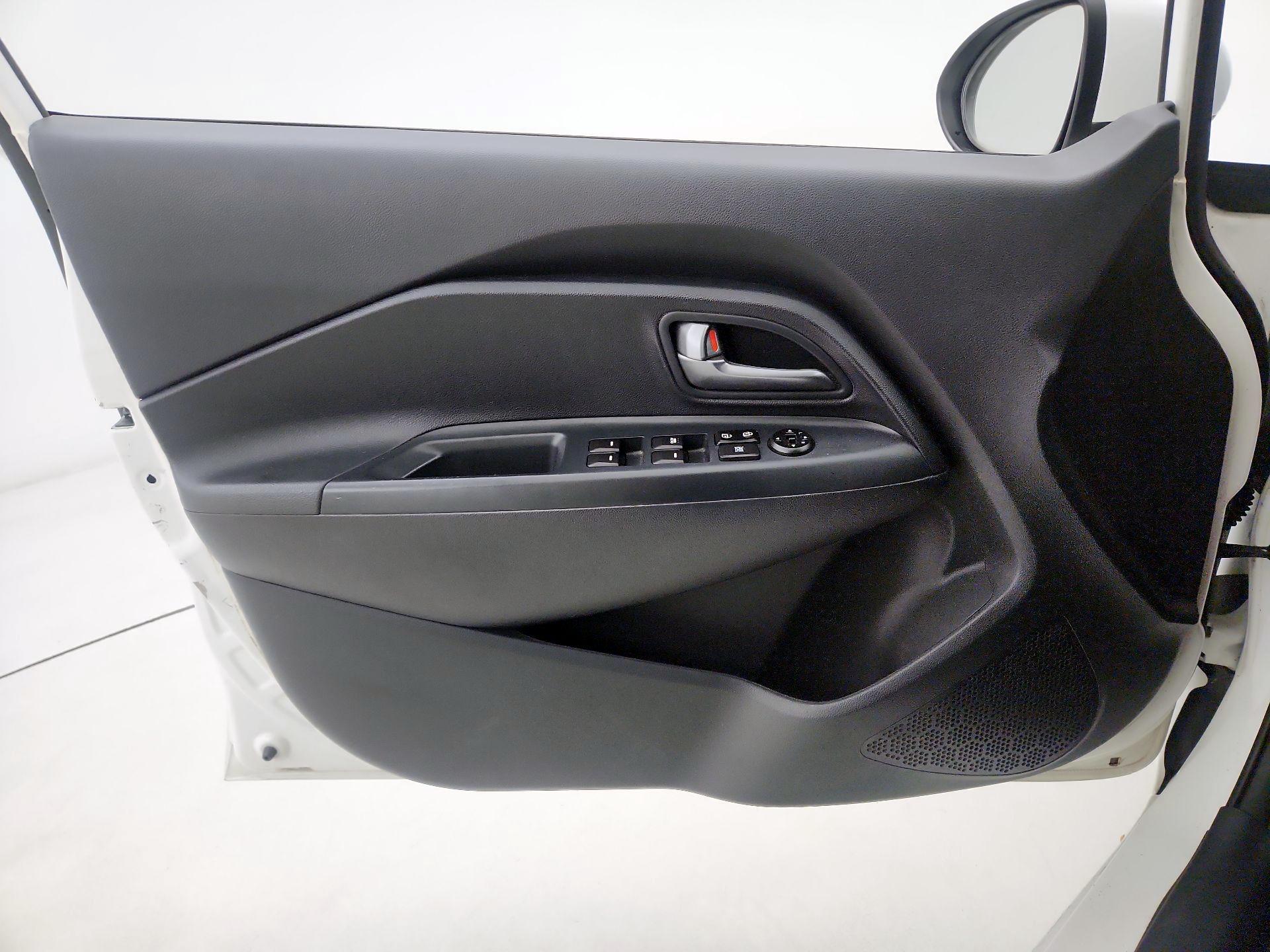 Thumbnail: 2013 Kia Rio - 12