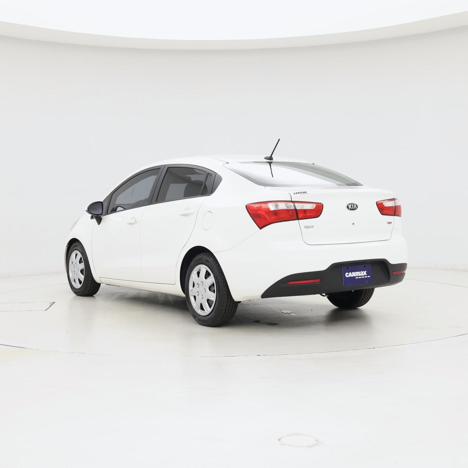 Thumbnail: 2013 Kia Rio - 2