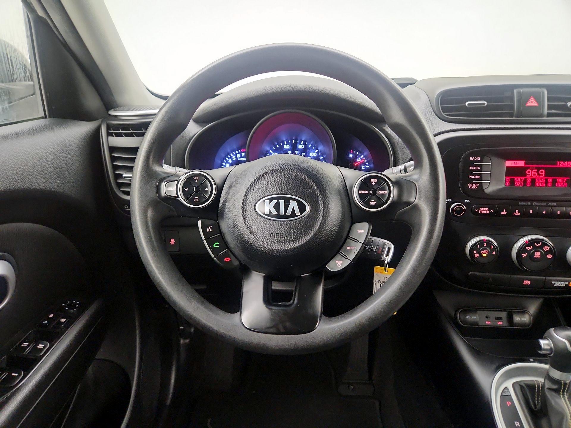 Thumbnail: 2014 Kia Soul - 10