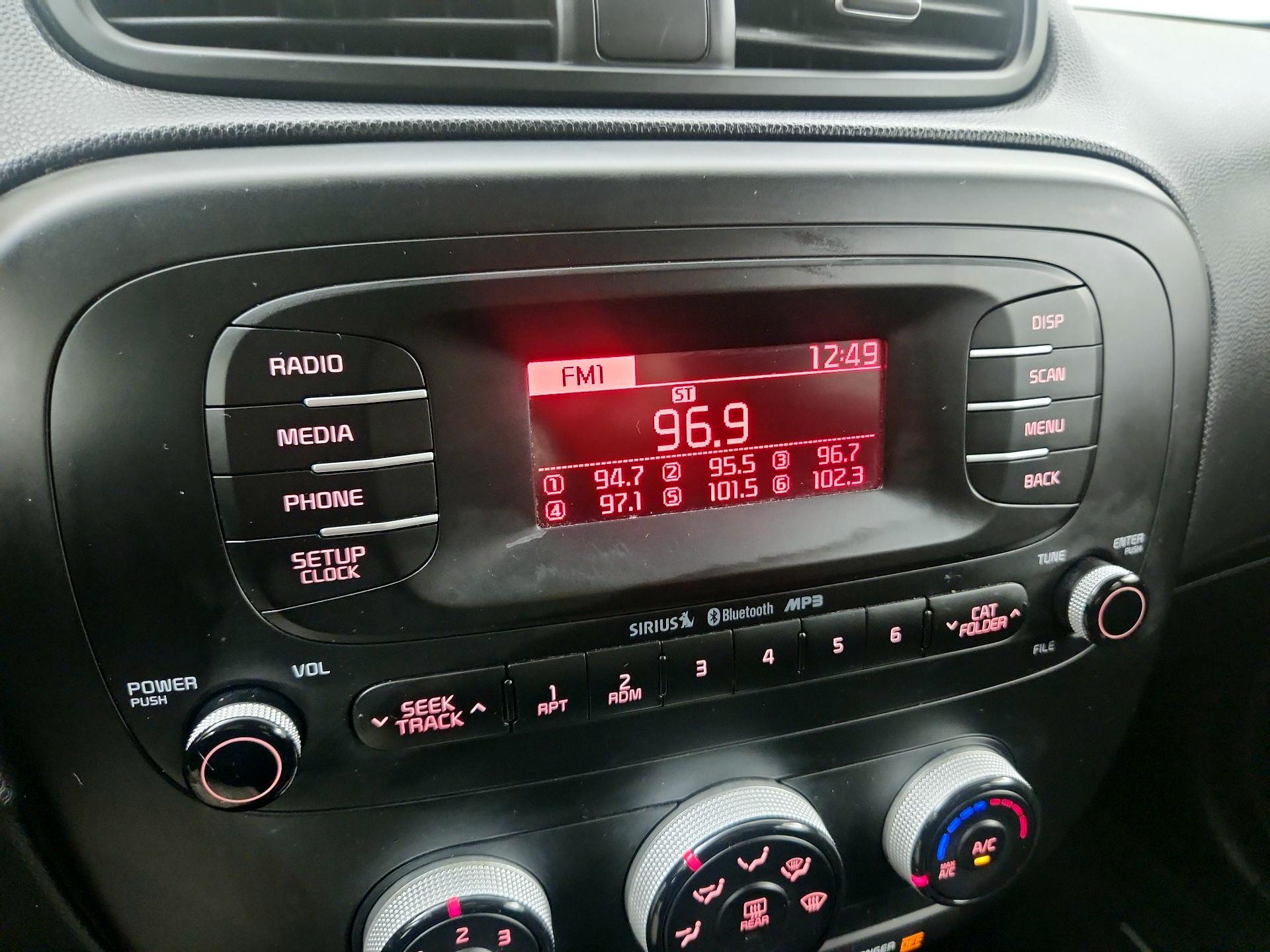 Thumbnail: 2014 Kia Soul - 14