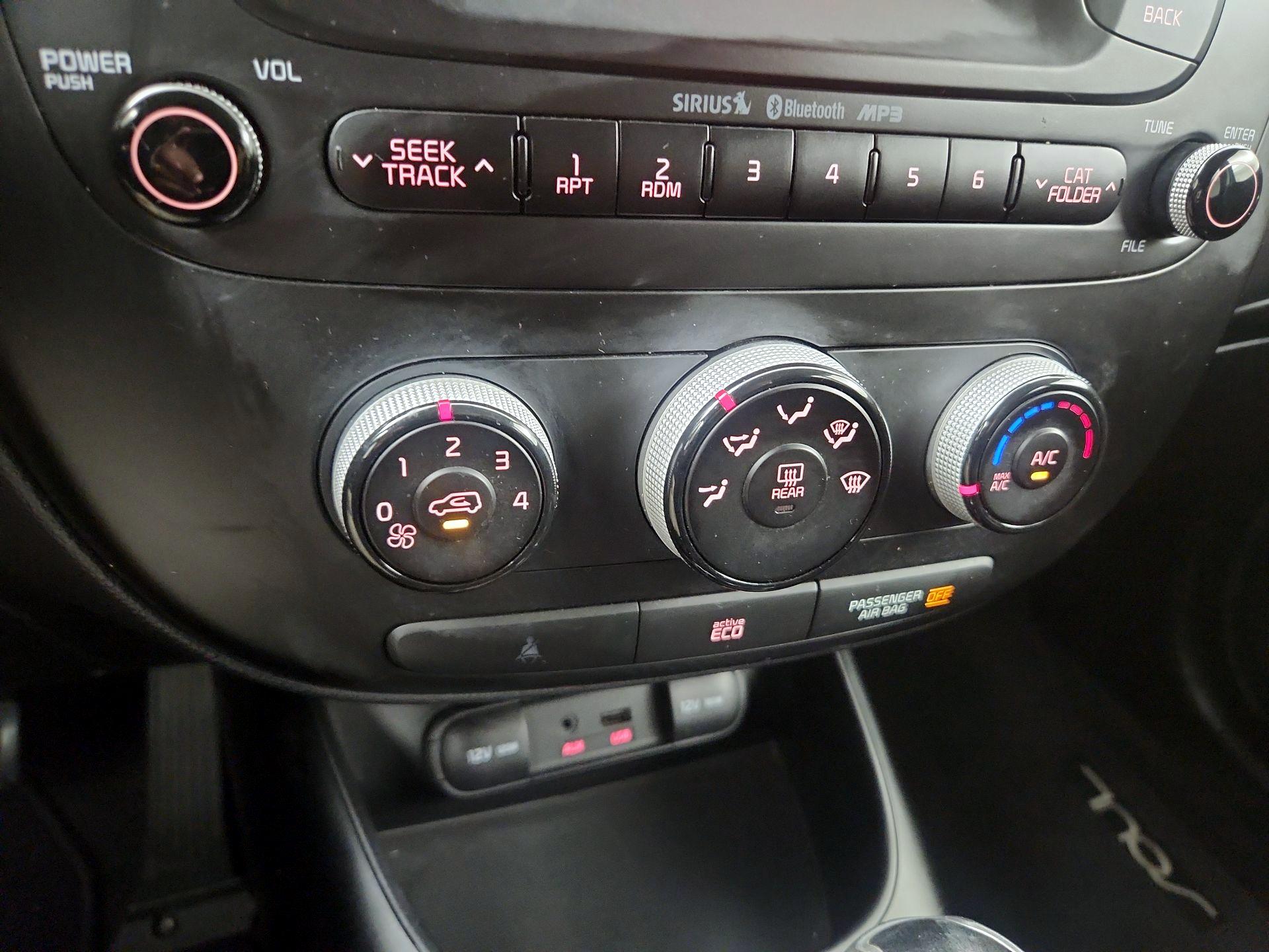 Thumbnail: 2014 Kia Soul - 15