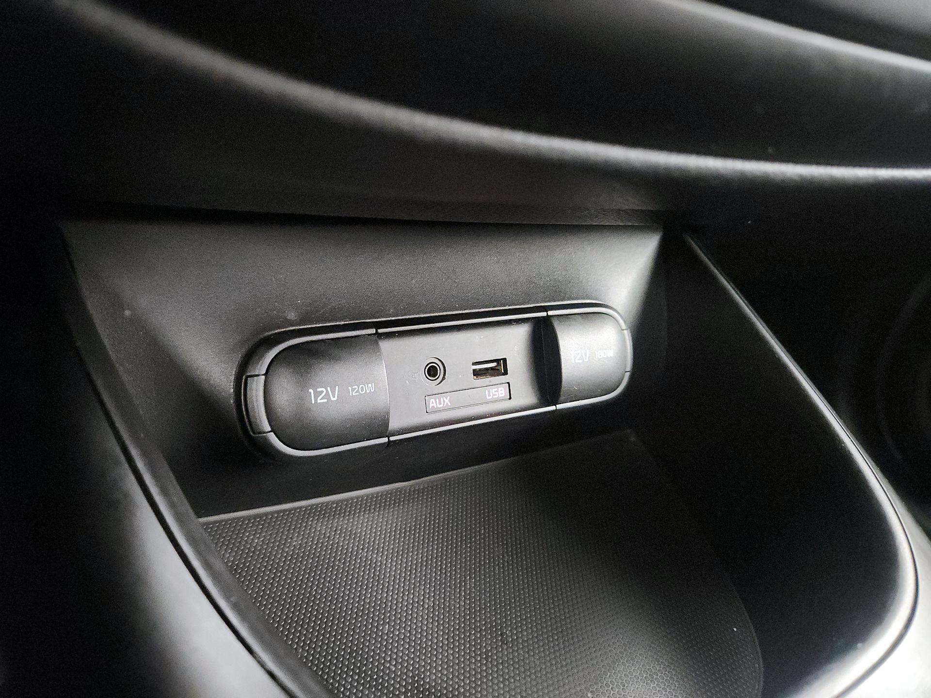 Thumbnail: 2014 Kia Soul - 17