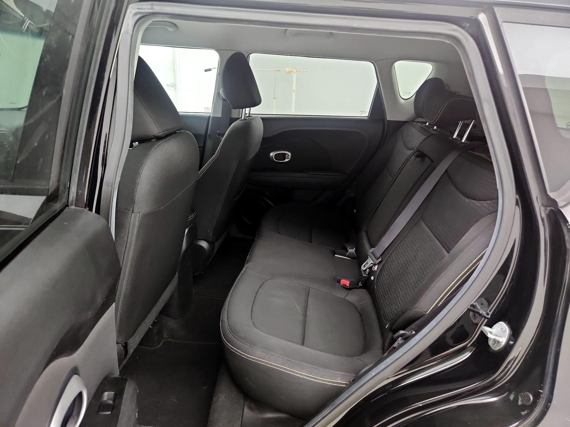 Thumbnail: 2014 Kia Soul - 18
