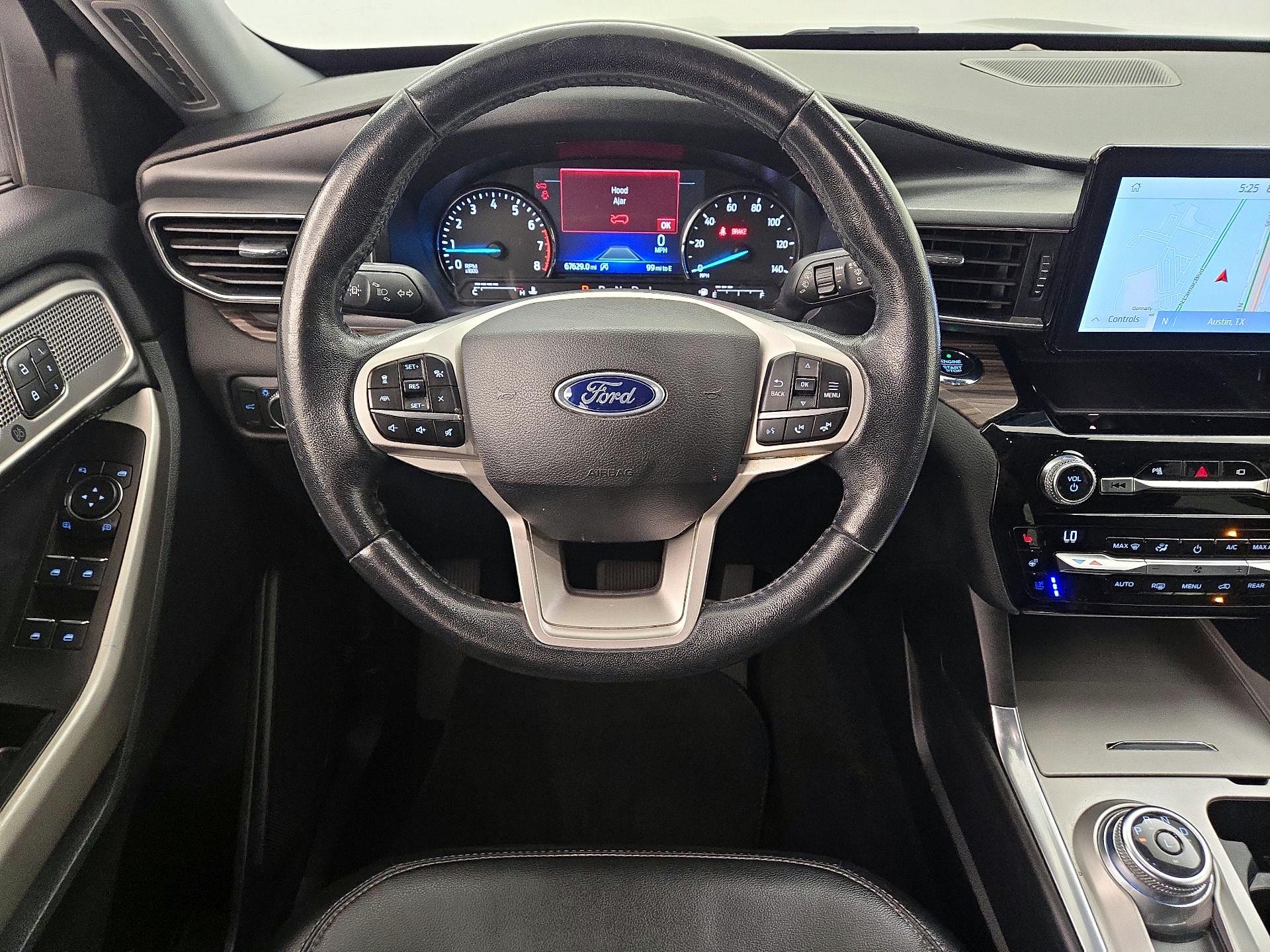 Thumbnail: 2021 Ford Explorer - 10