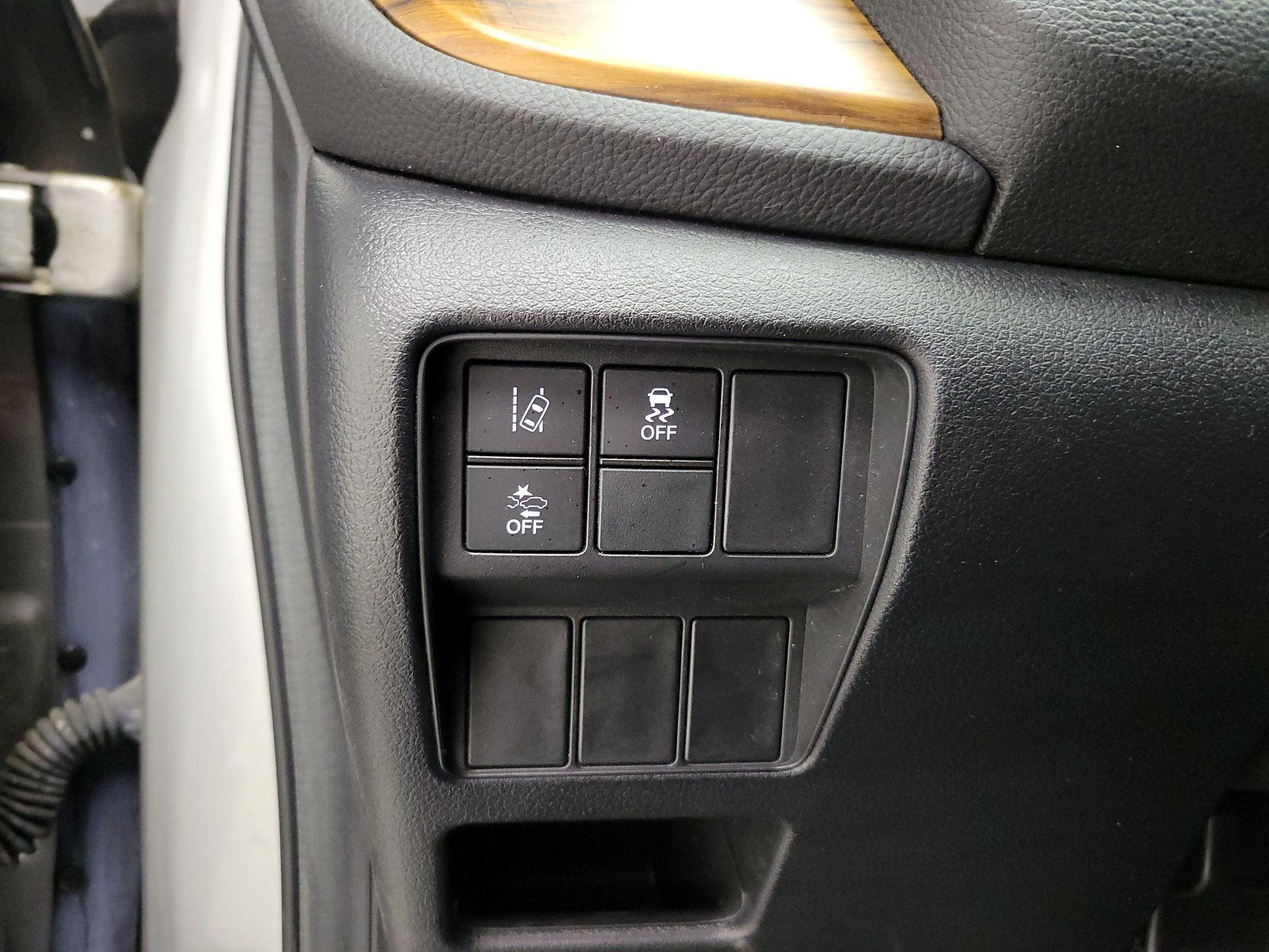 Thumbnail: 2021 Honda CR-V - 13