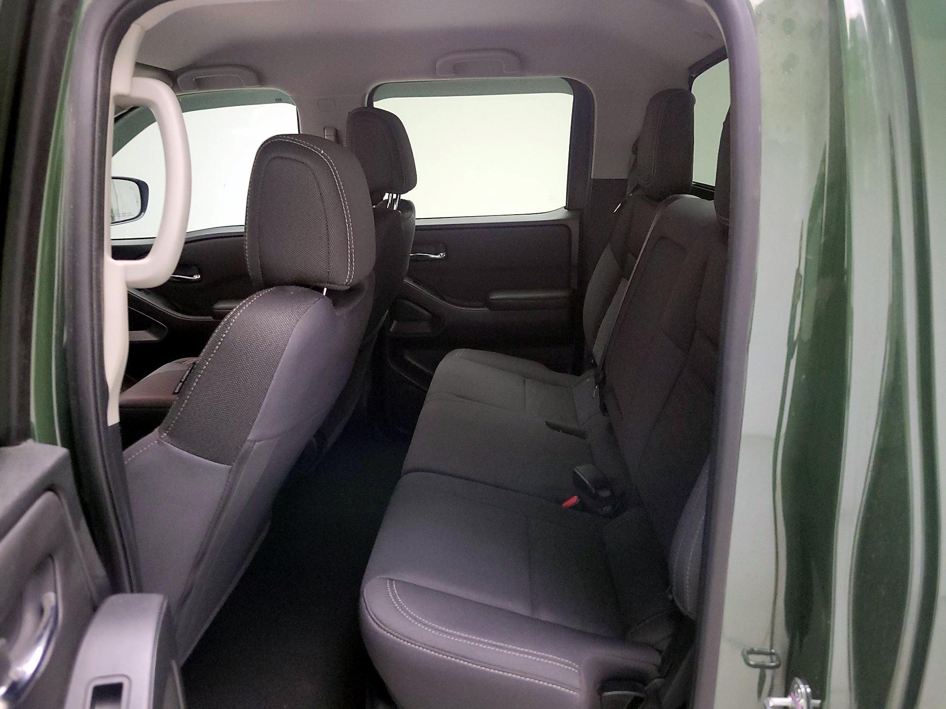 Thumbnail: 2023 Nissan Frontier - 18