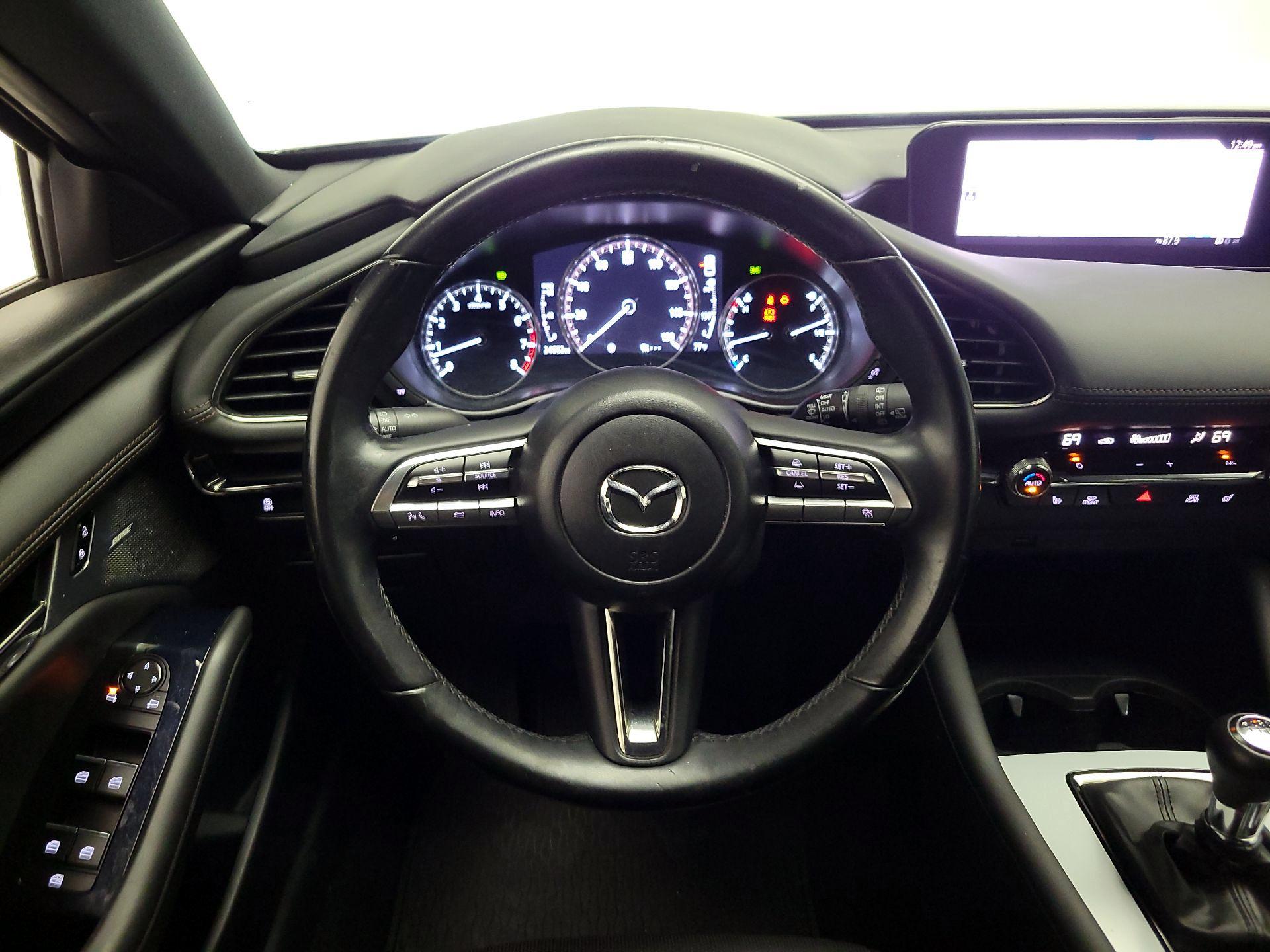 Thumbnail: 2021 Mazda Mazda3 - 10