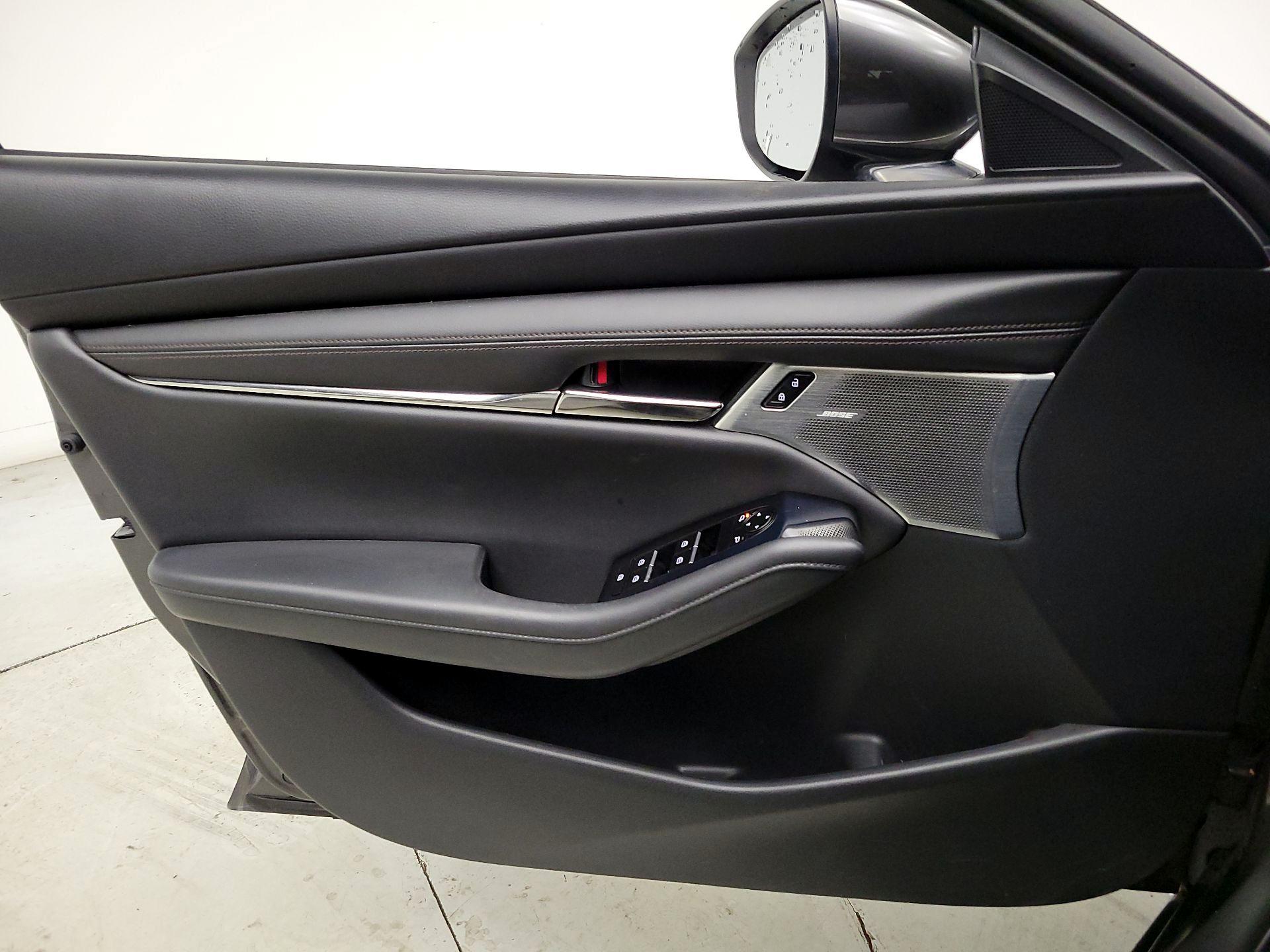 Thumbnail: 2021 Mazda Mazda3 - 12