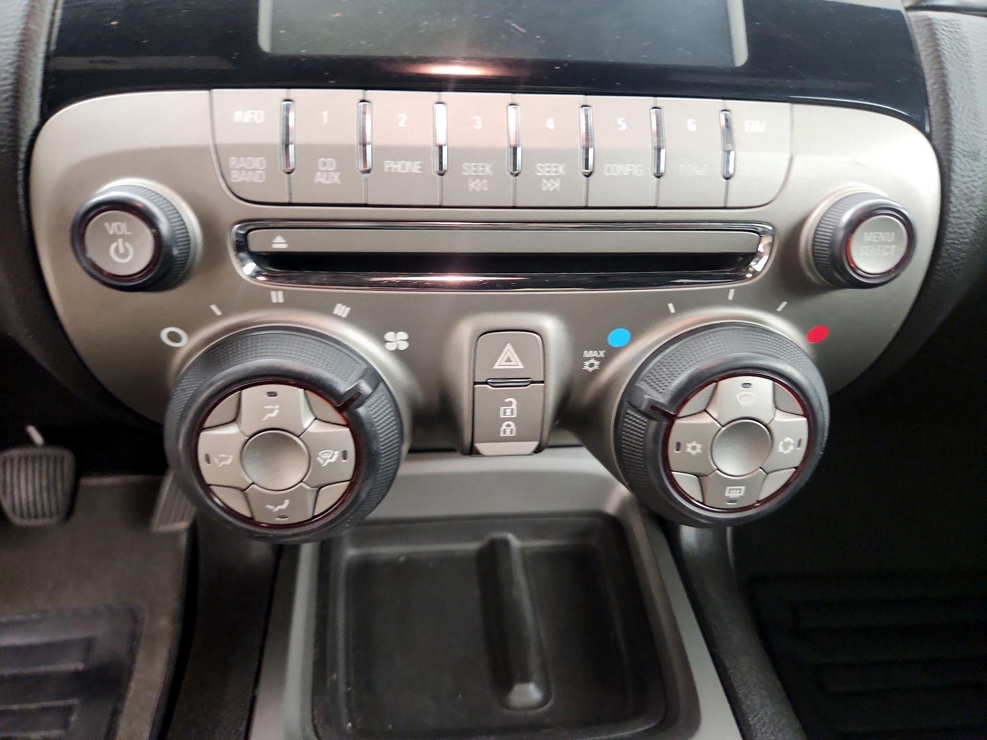 Thumbnail: 2015 Chevrolet Camaro - 15