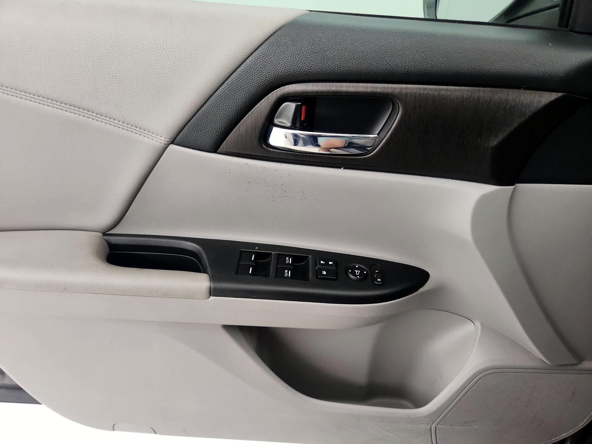 Thumbnail: 2014 Honda Accord - 12