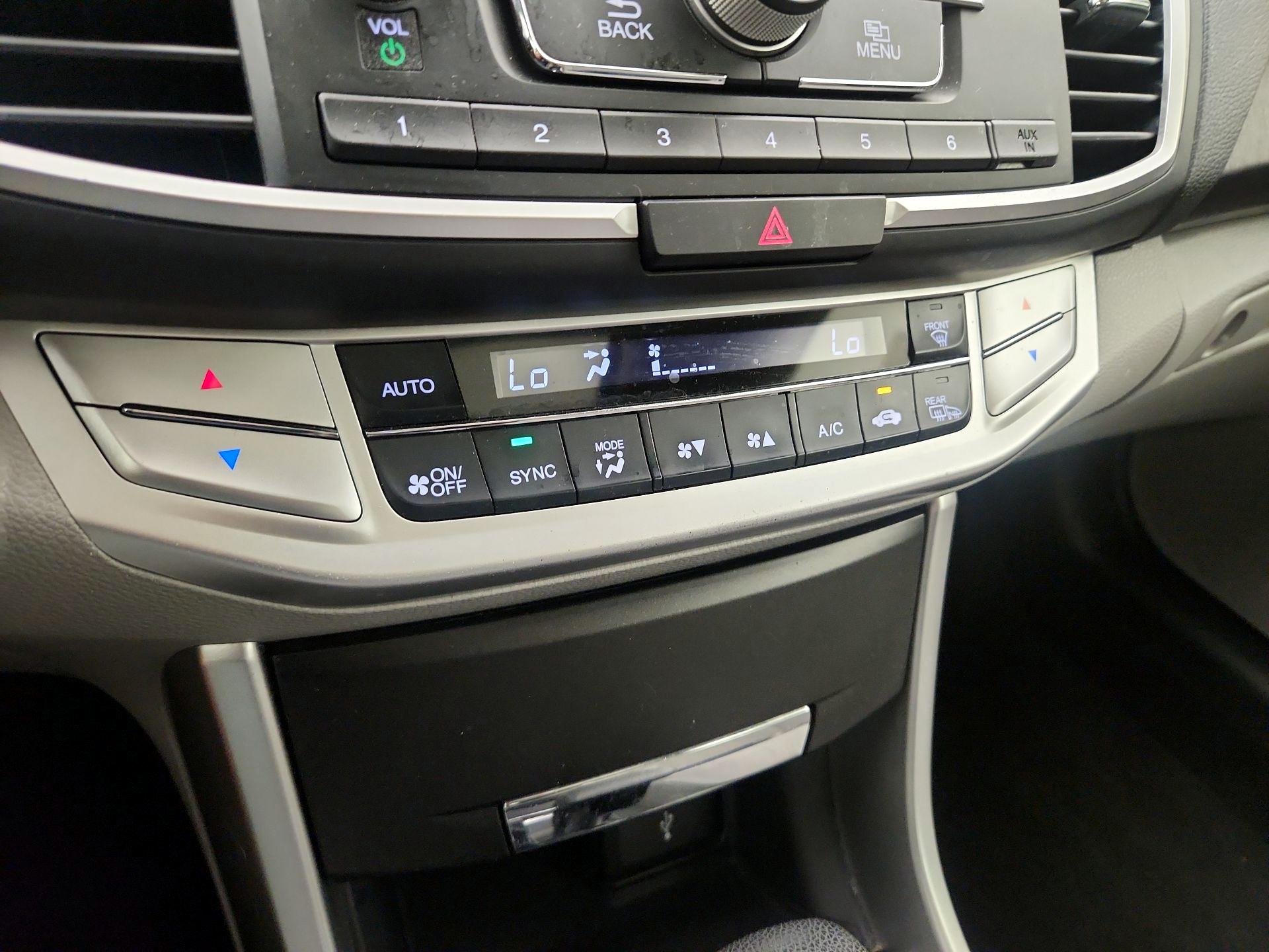 Thumbnail: 2014 Honda Accord - 16