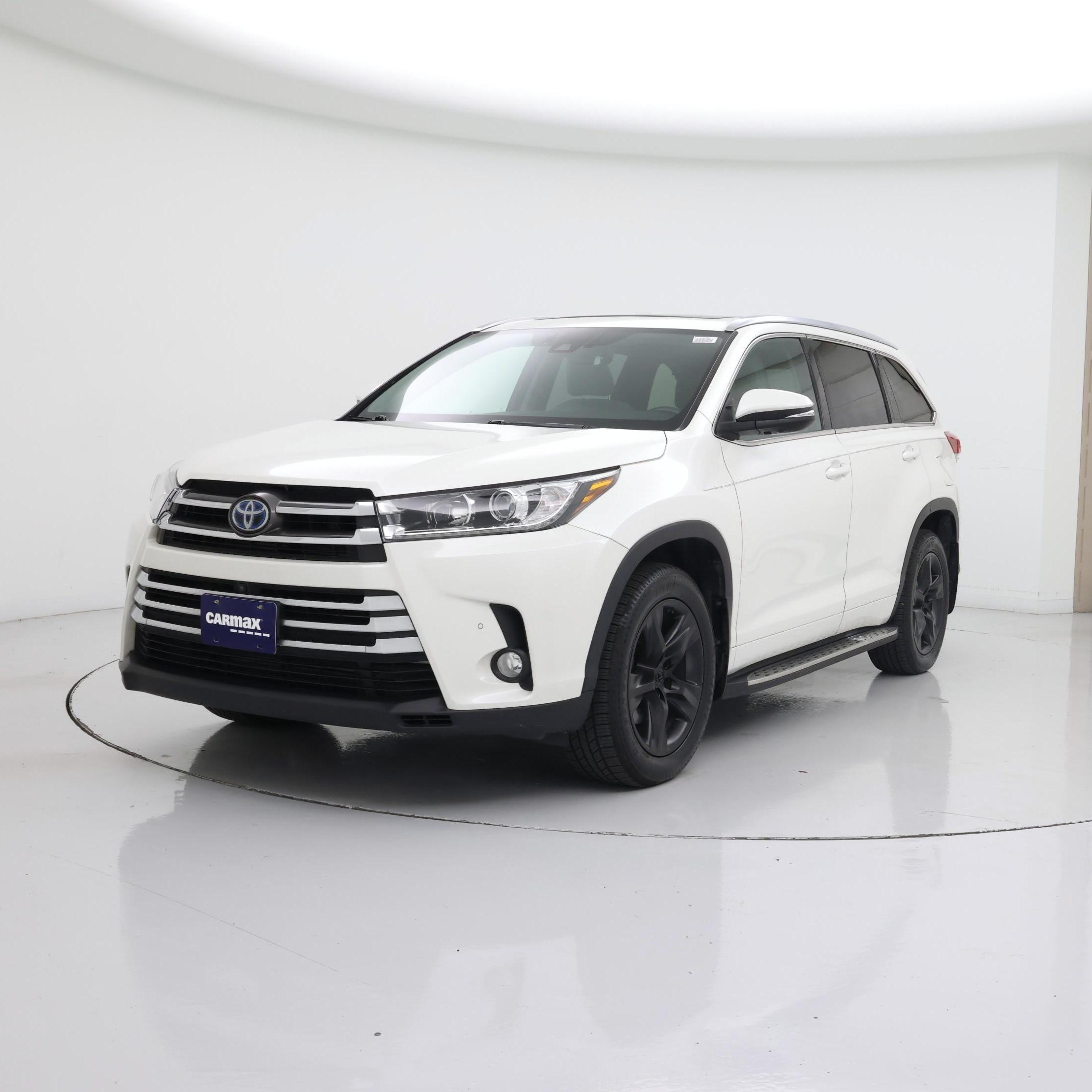 Thumbnail: 2018 Toyota Highlander - 4