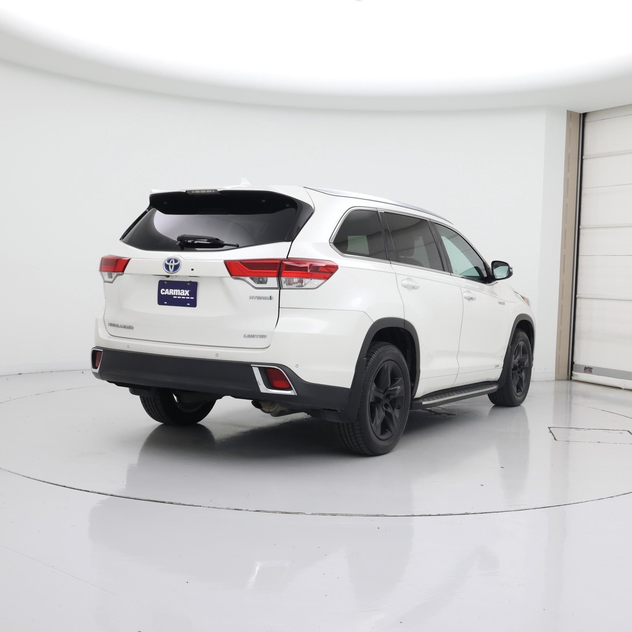 Thumbnail: 2018 Toyota Highlander - 8
