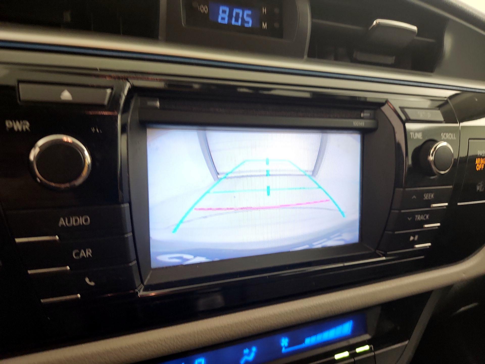 Thumbnail: 2015 Toyota Corolla - 14