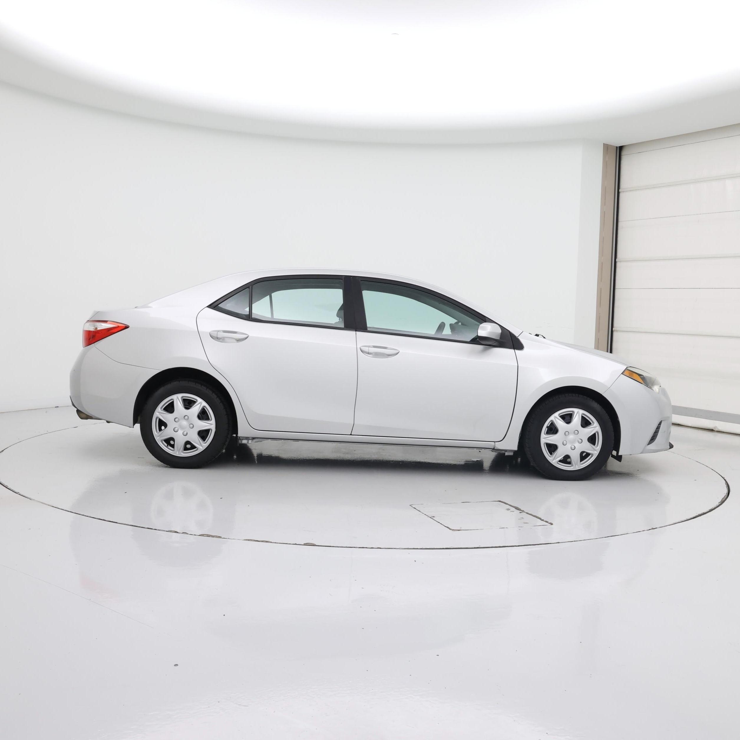 Thumbnail: 2015 Toyota Corolla - 7