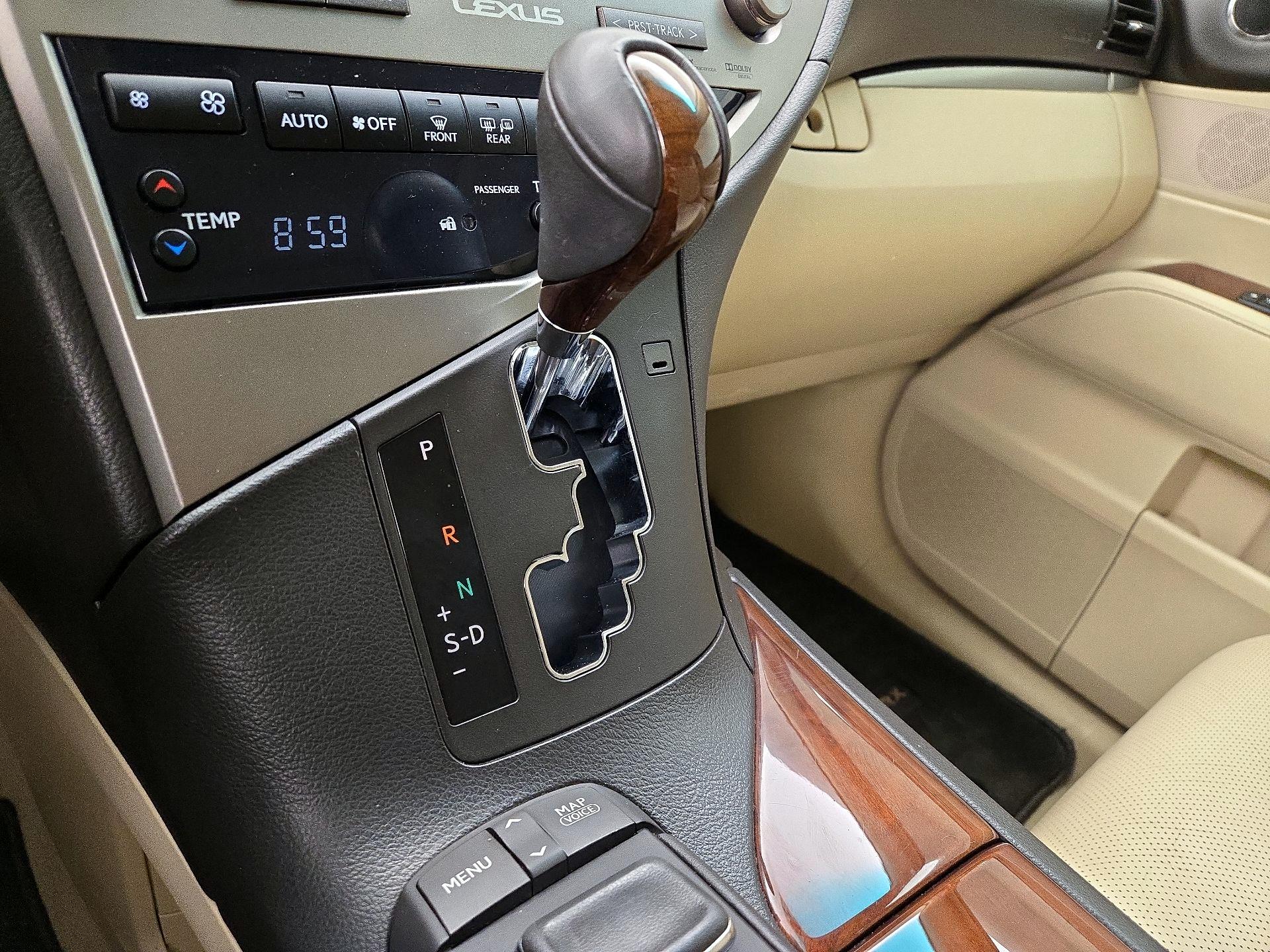 Thumbnail: 2015 Lexus RX - 18
