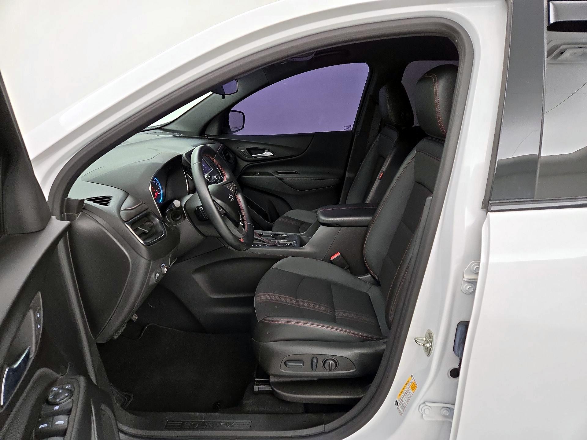 Thumbnail: 2023 Chevrolet Equinox - 11
