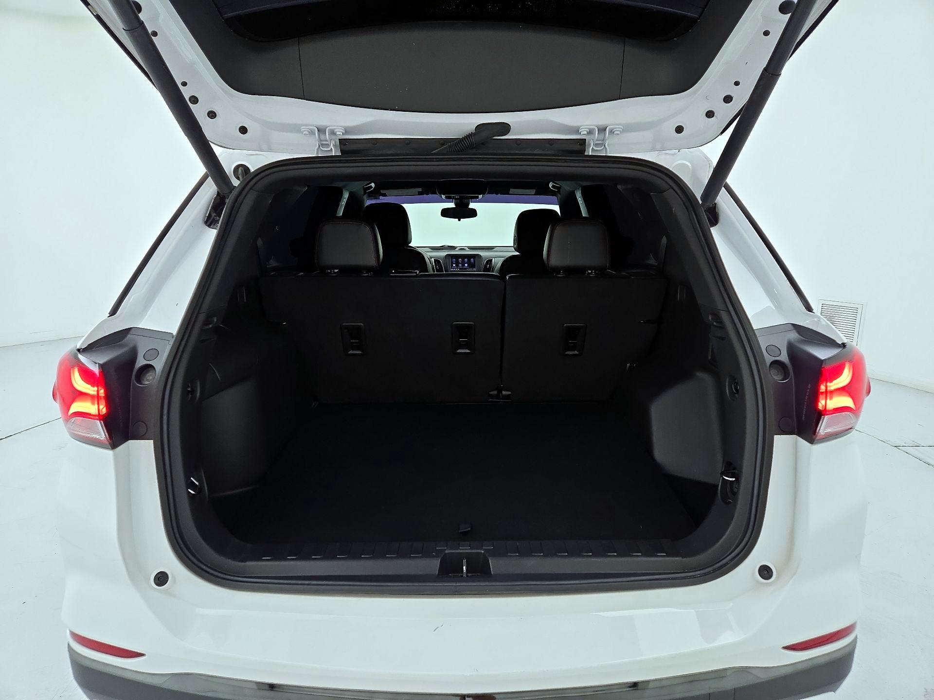 Thumbnail: 2023 Chevrolet Equinox - 20