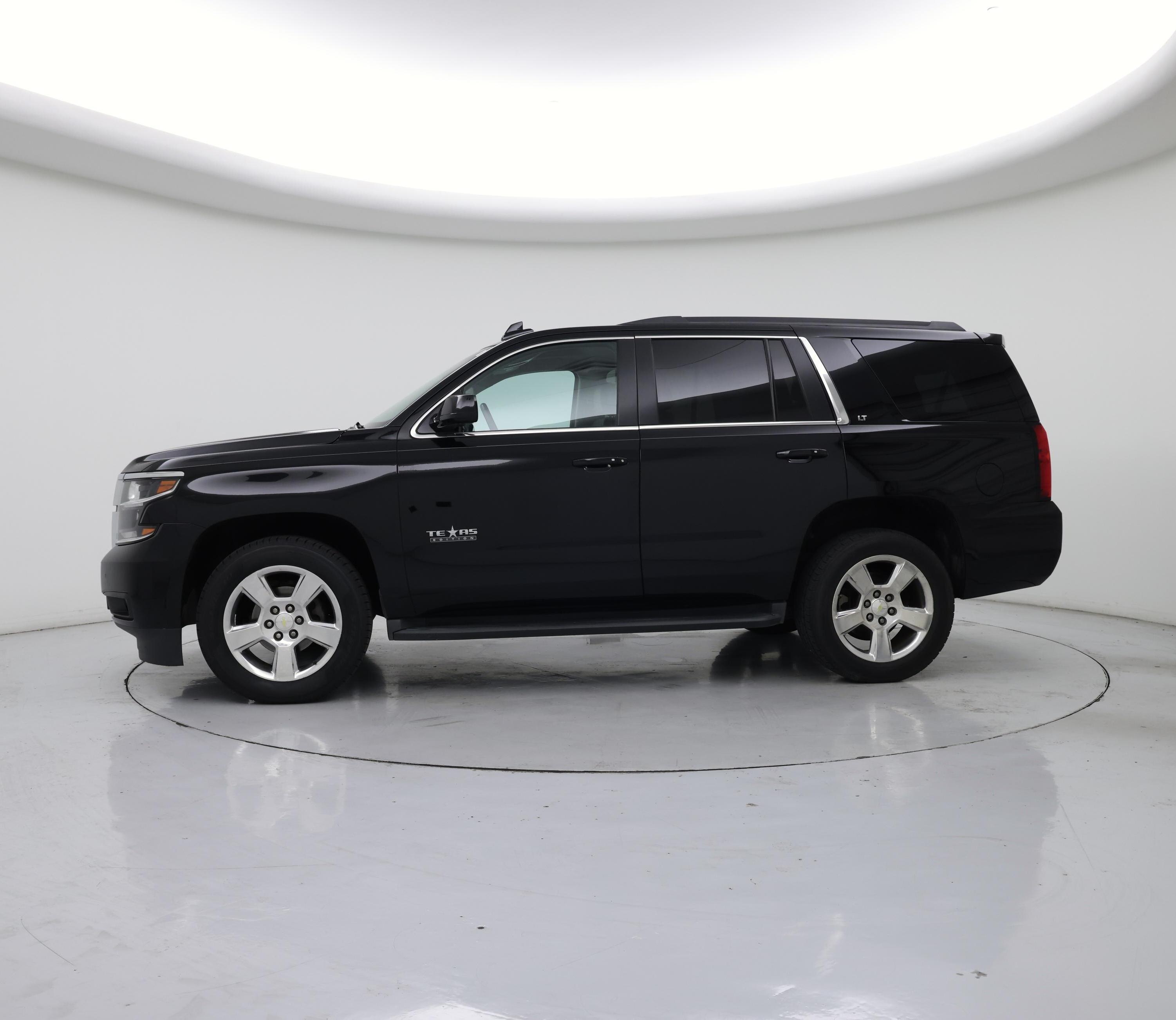 Thumbnail: 2015 Chevrolet Tahoe - 3