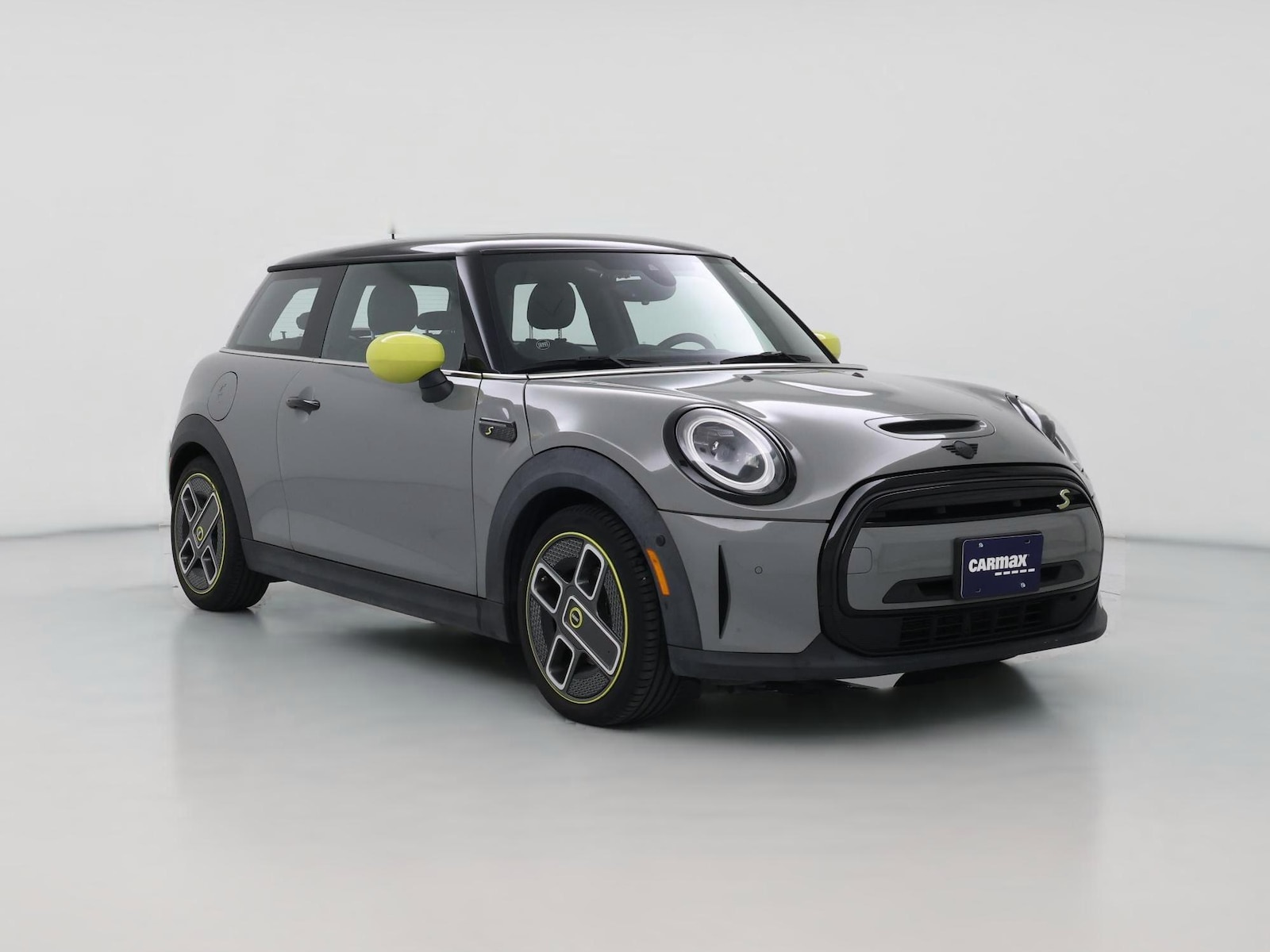2022 MINI Hardtop 2 Door SE's photo