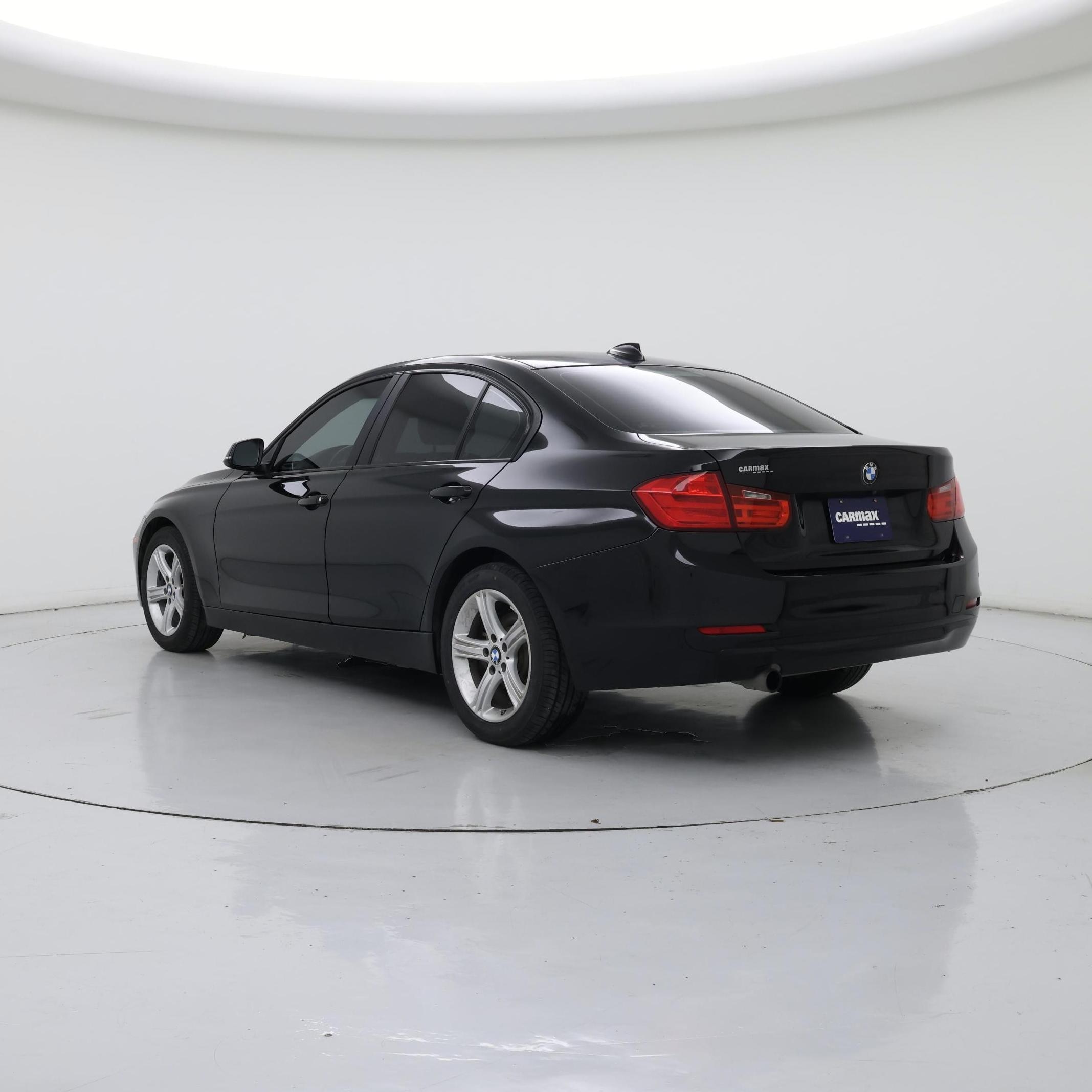 Thumbnail: 2015 BMW 3 Series - 2