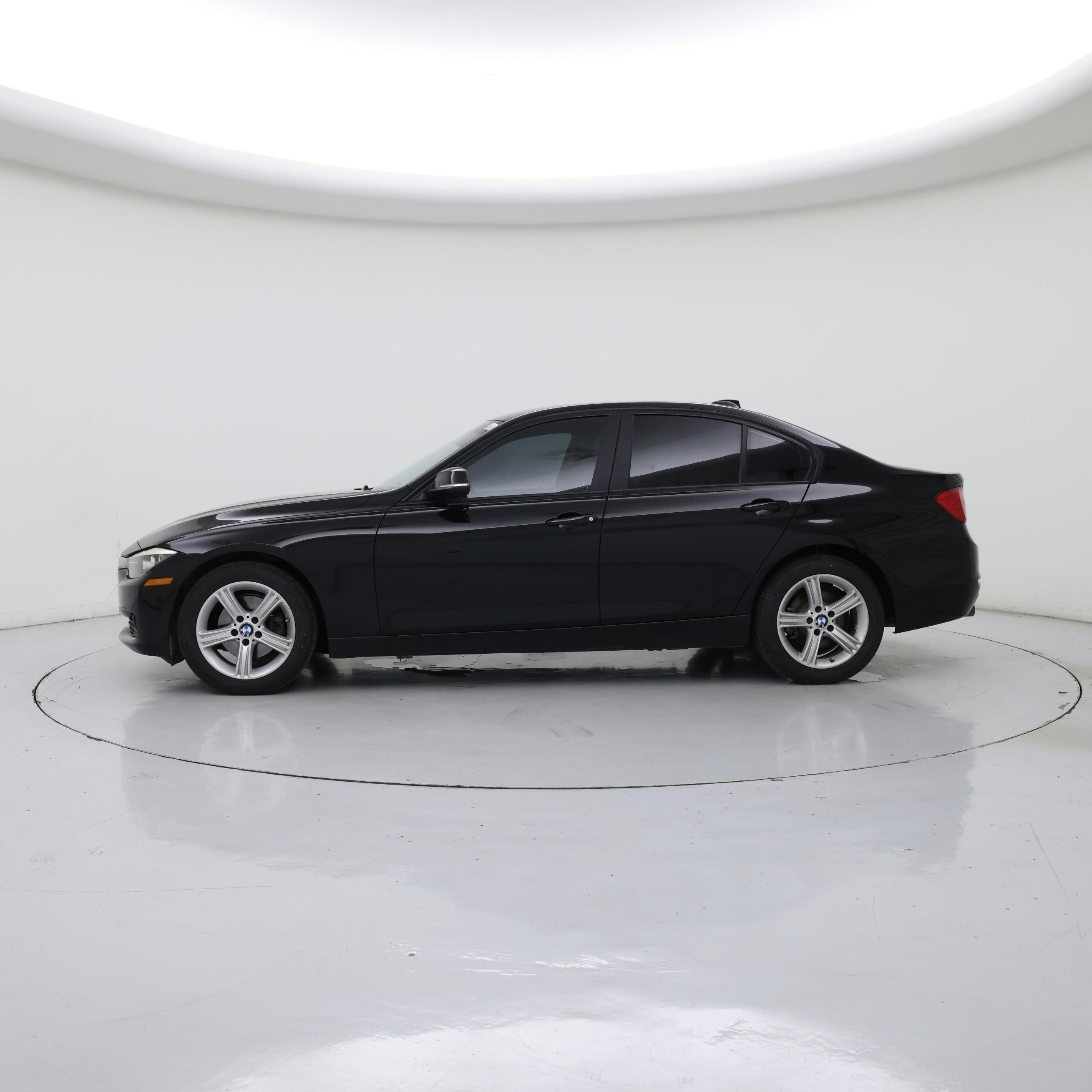 Thumbnail: 2015 BMW 3 Series - 3