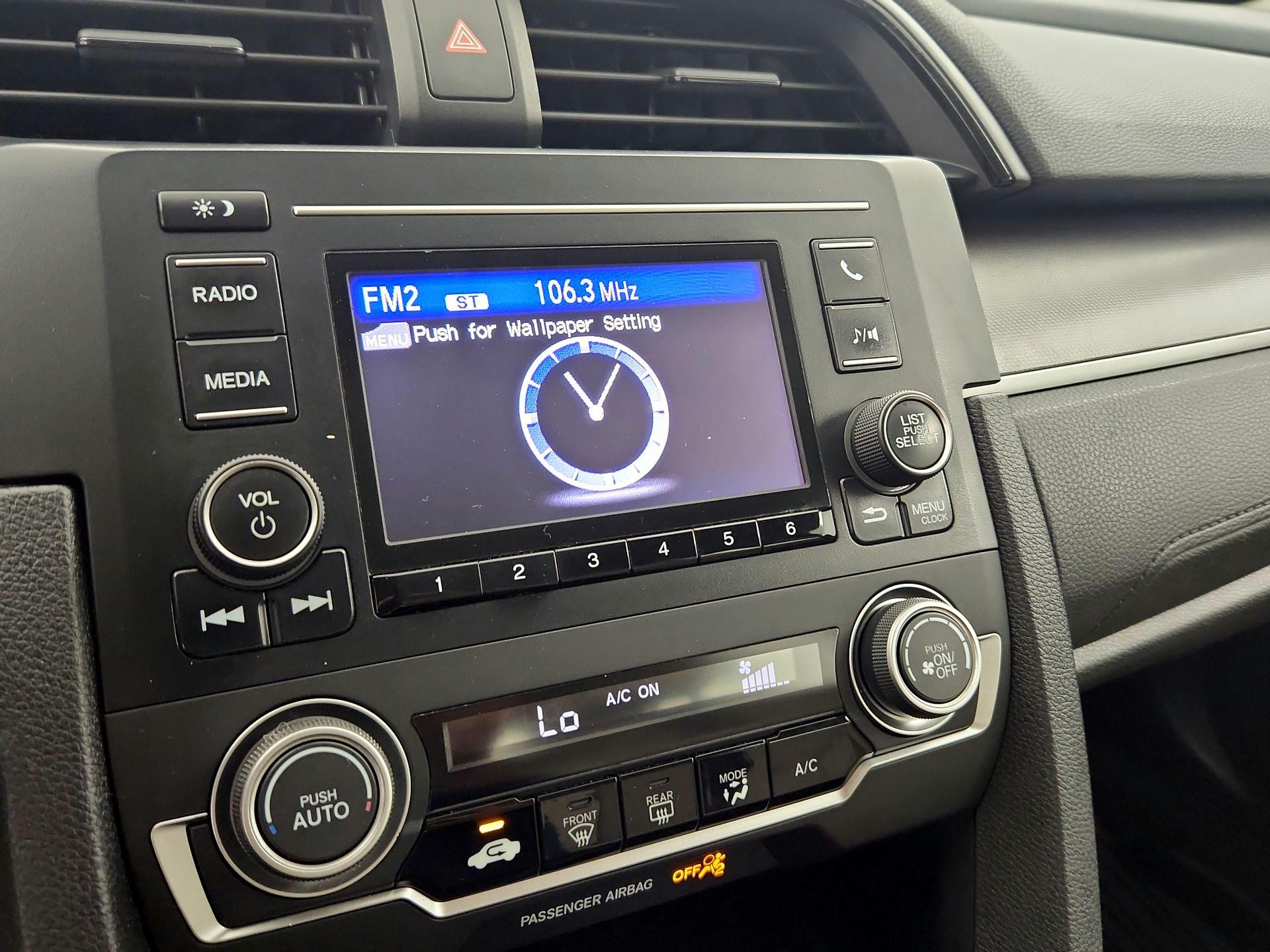Thumbnail: 2016 Honda Civic - 15
