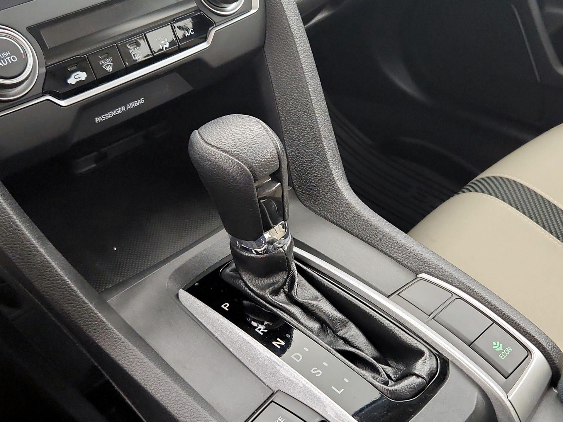 Thumbnail: 2016 Honda Civic - 17