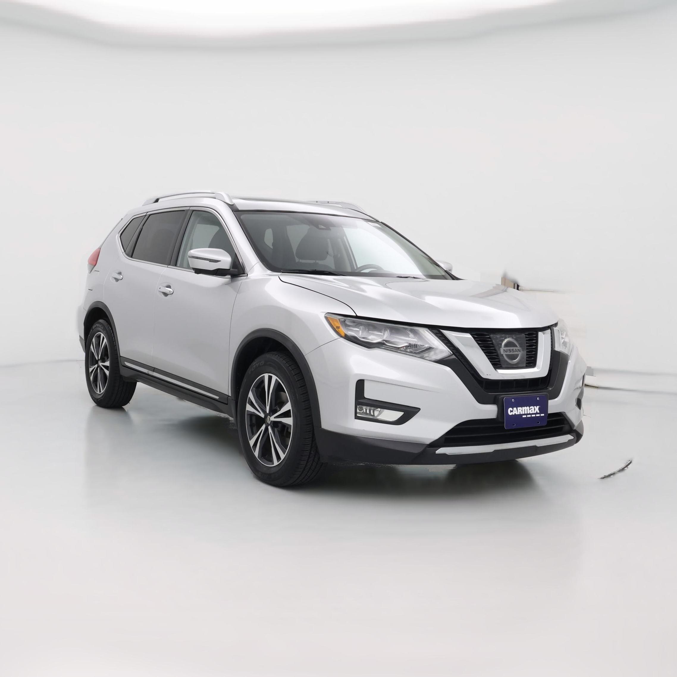 Thumbnail: 2017 Nissan Rogue - 1