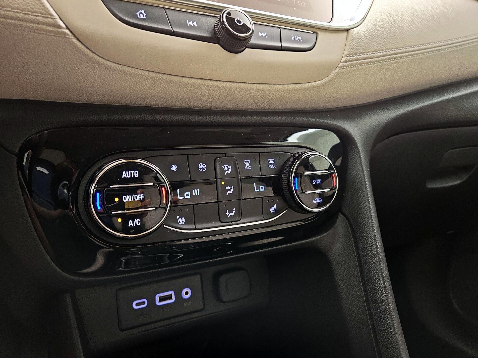 Thumbnail: 2021 Buick Encore GX - 16