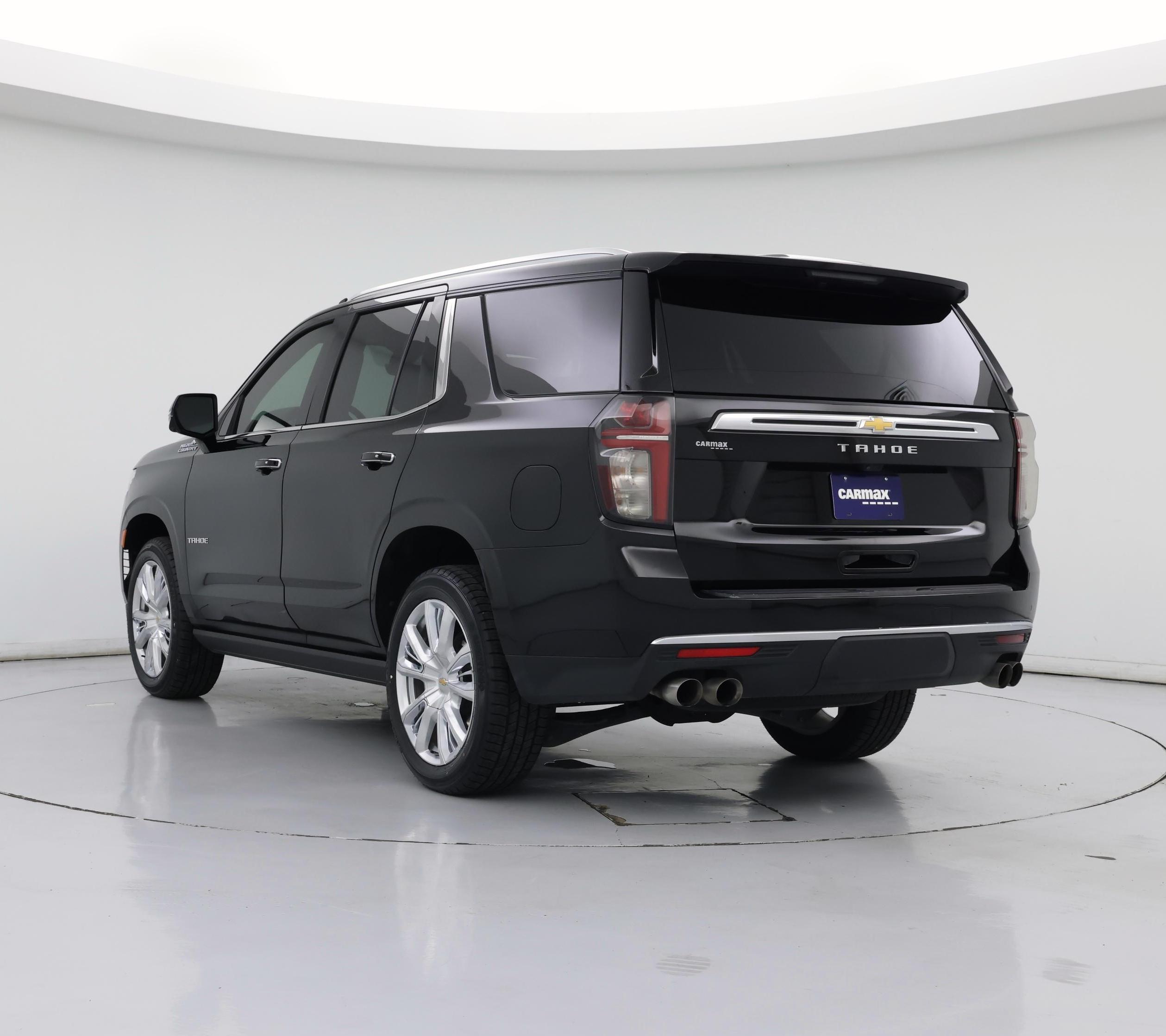 Thumbnail: 2022 Chevrolet Tahoe - 2