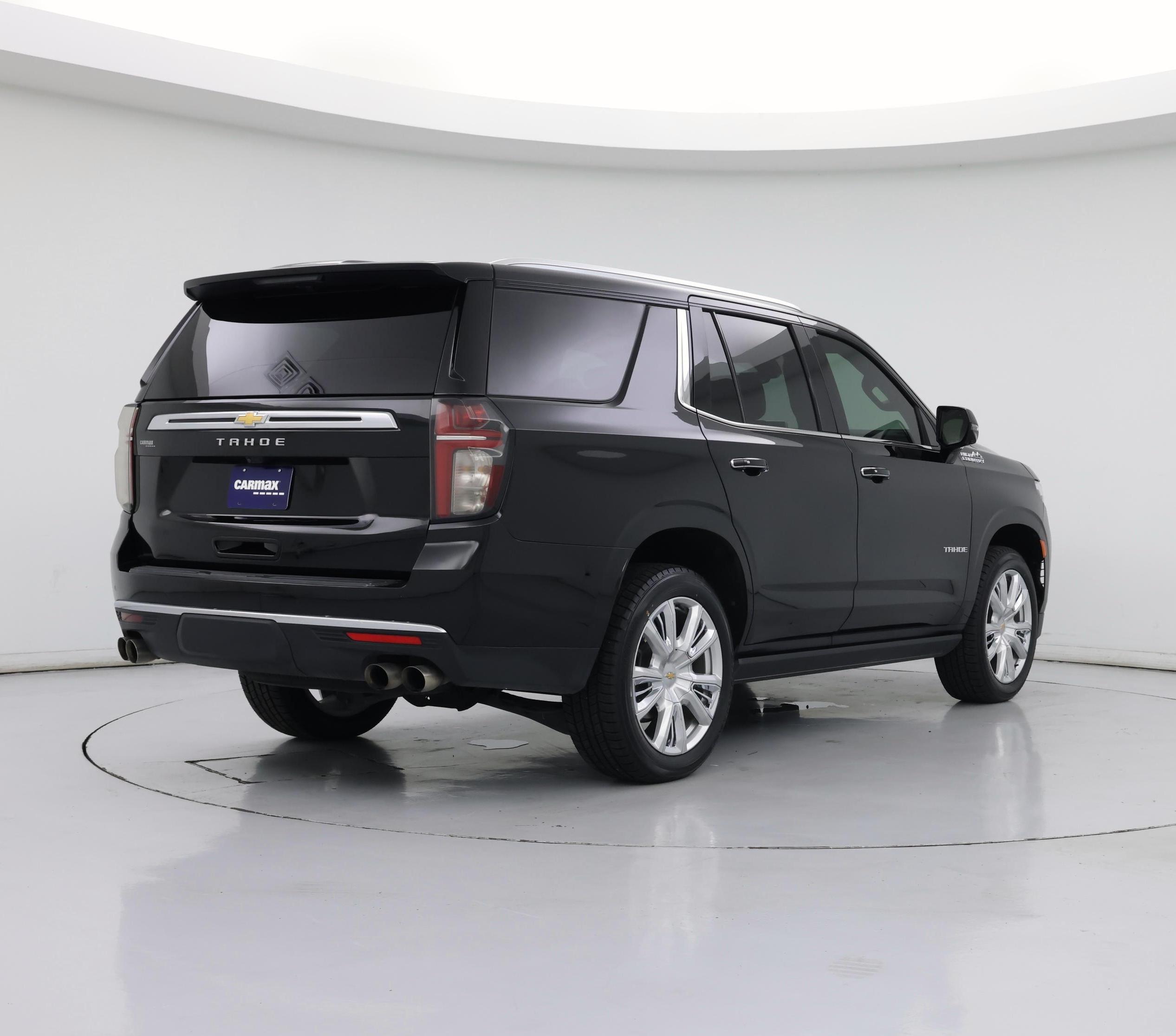 Thumbnail: 2022 Chevrolet Tahoe - 8