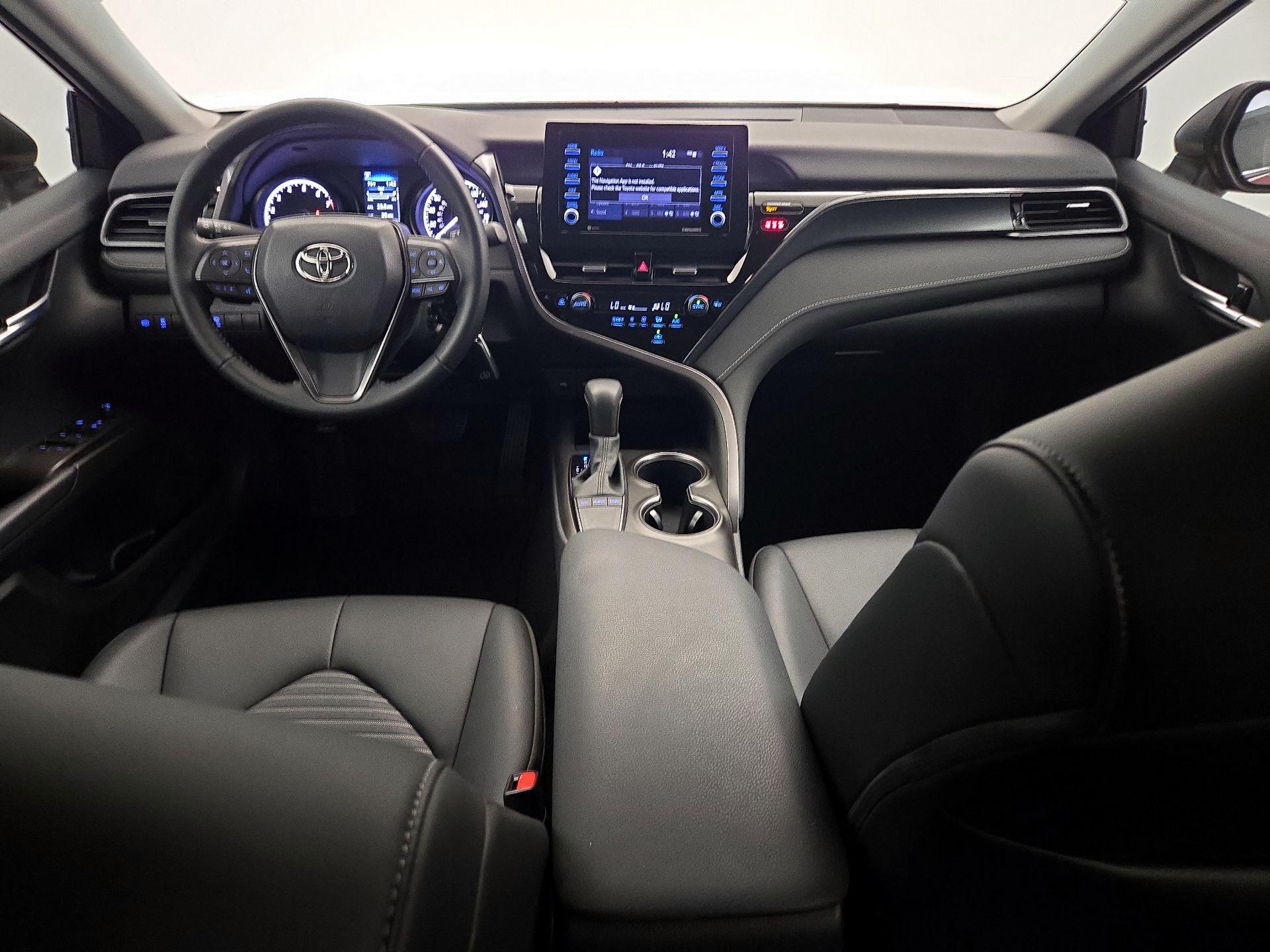 Thumbnail: 2023 Toyota Camry - 9
