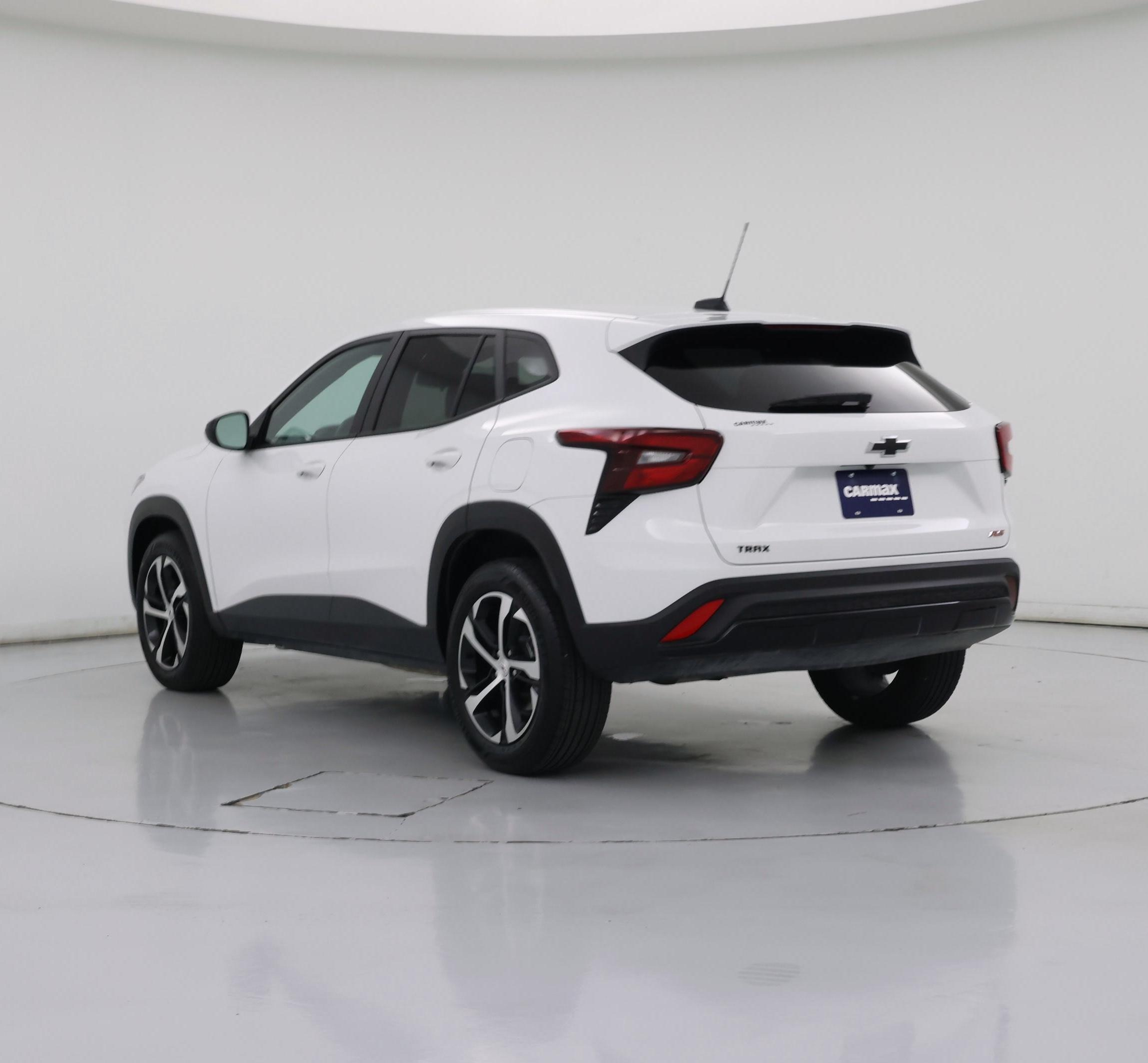Thumbnail: 2024 Chevrolet Trax - 2