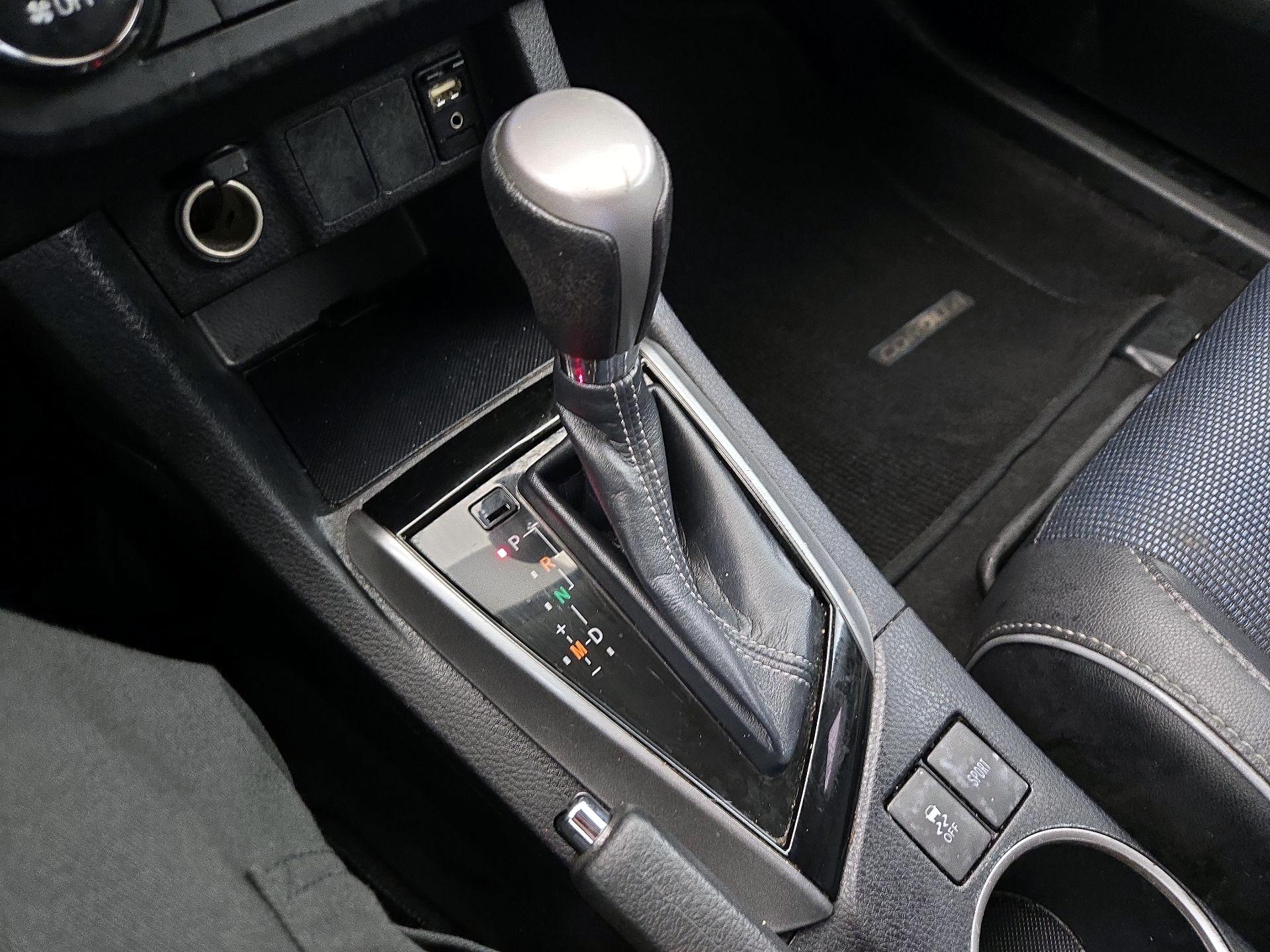 Thumbnail: 2016 Toyota Corolla - 17