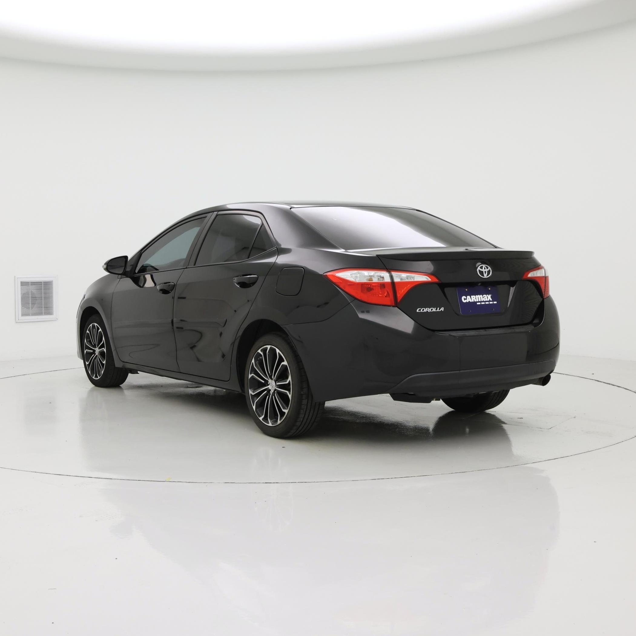 Thumbnail: 2016 Toyota Corolla - 2