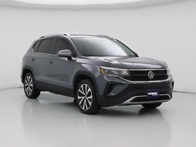 Gray 2023 Volkswagen Taos SE