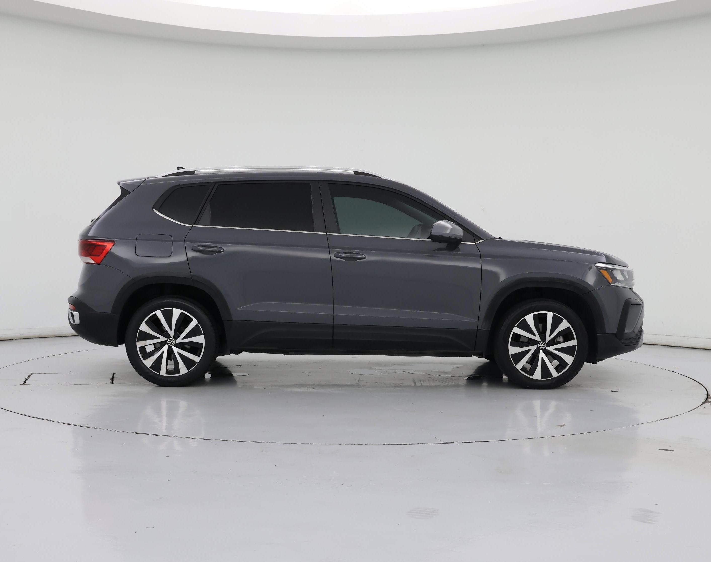 Thumbnail: 2023 Volkswagen Taos - 7