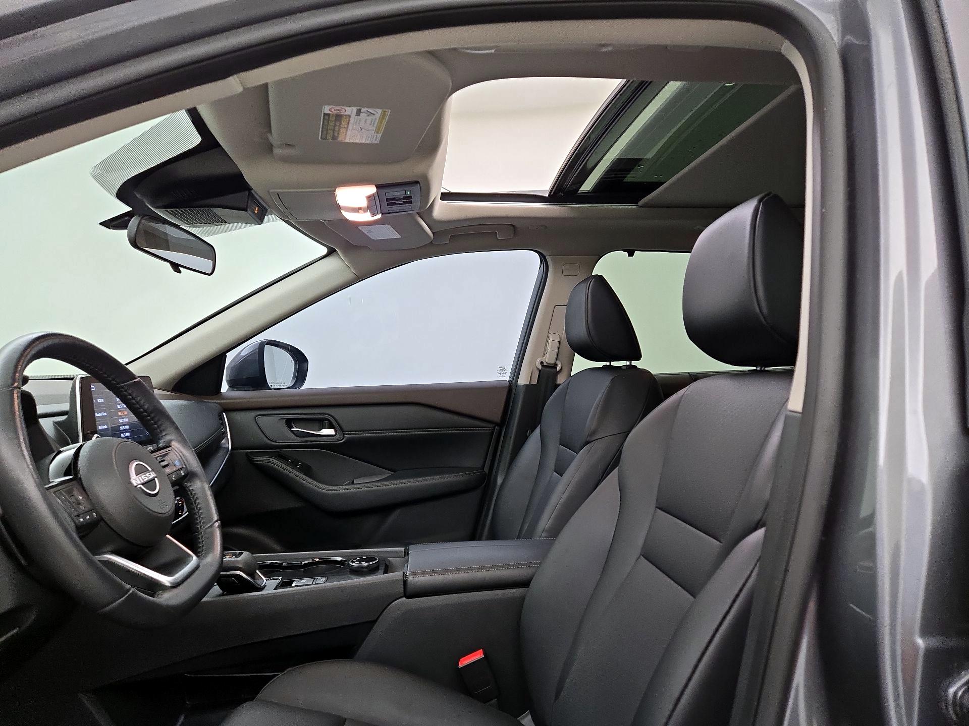 Thumbnail: 2023 Nissan Rogue - 19