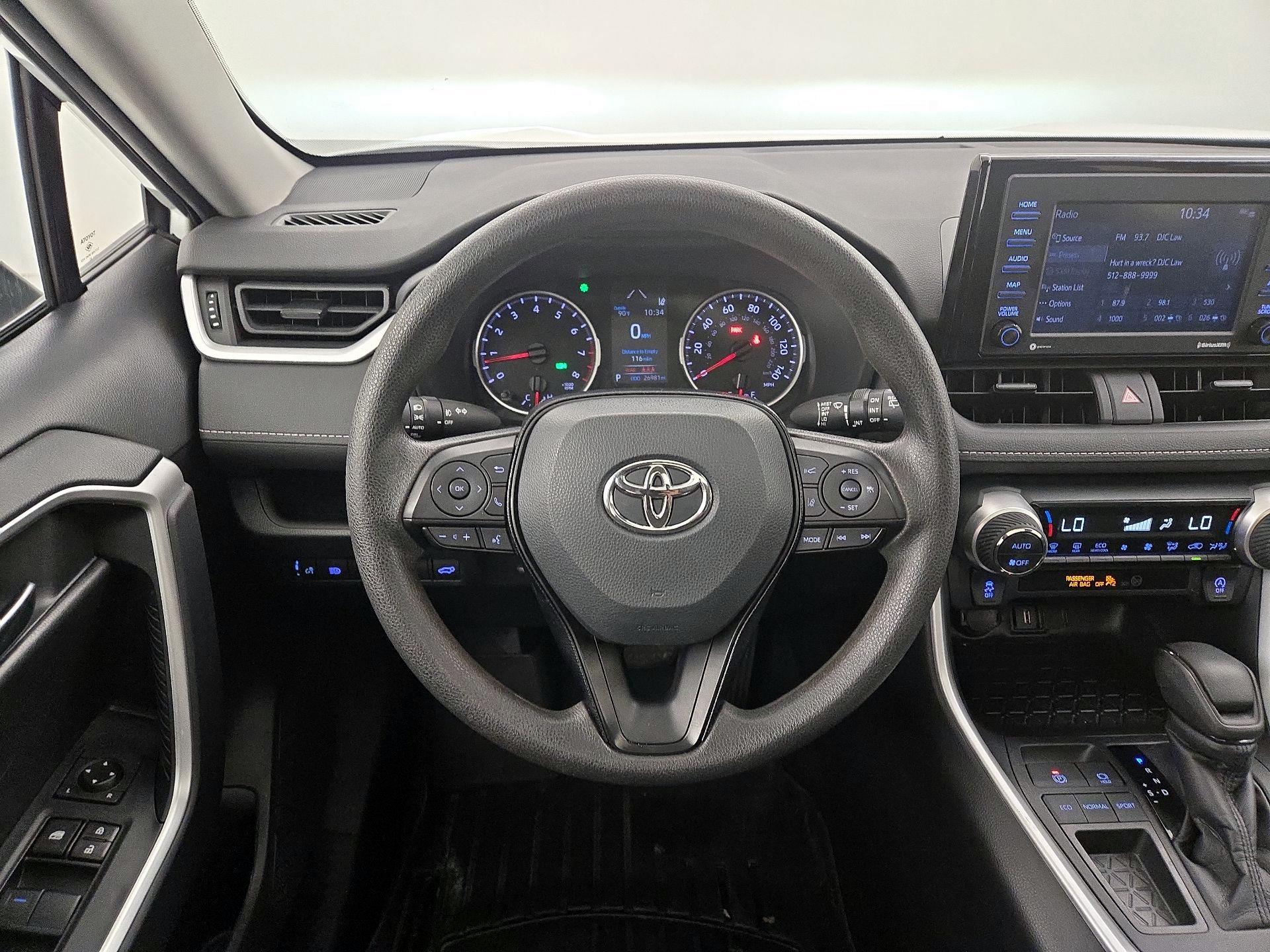 Thumbnail: 2021 Toyota RAV4 - 10
