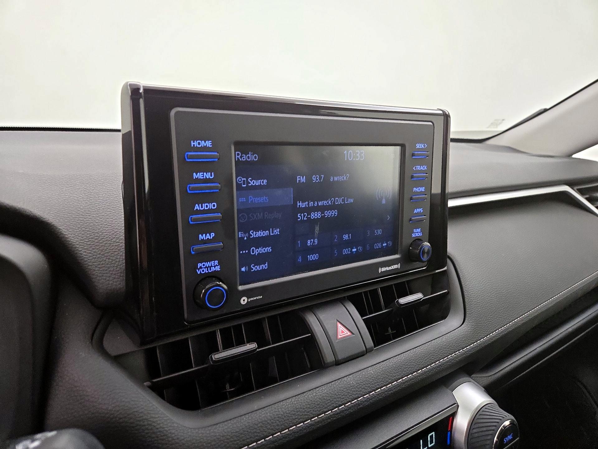 Thumbnail: 2021 Toyota RAV4 - 15