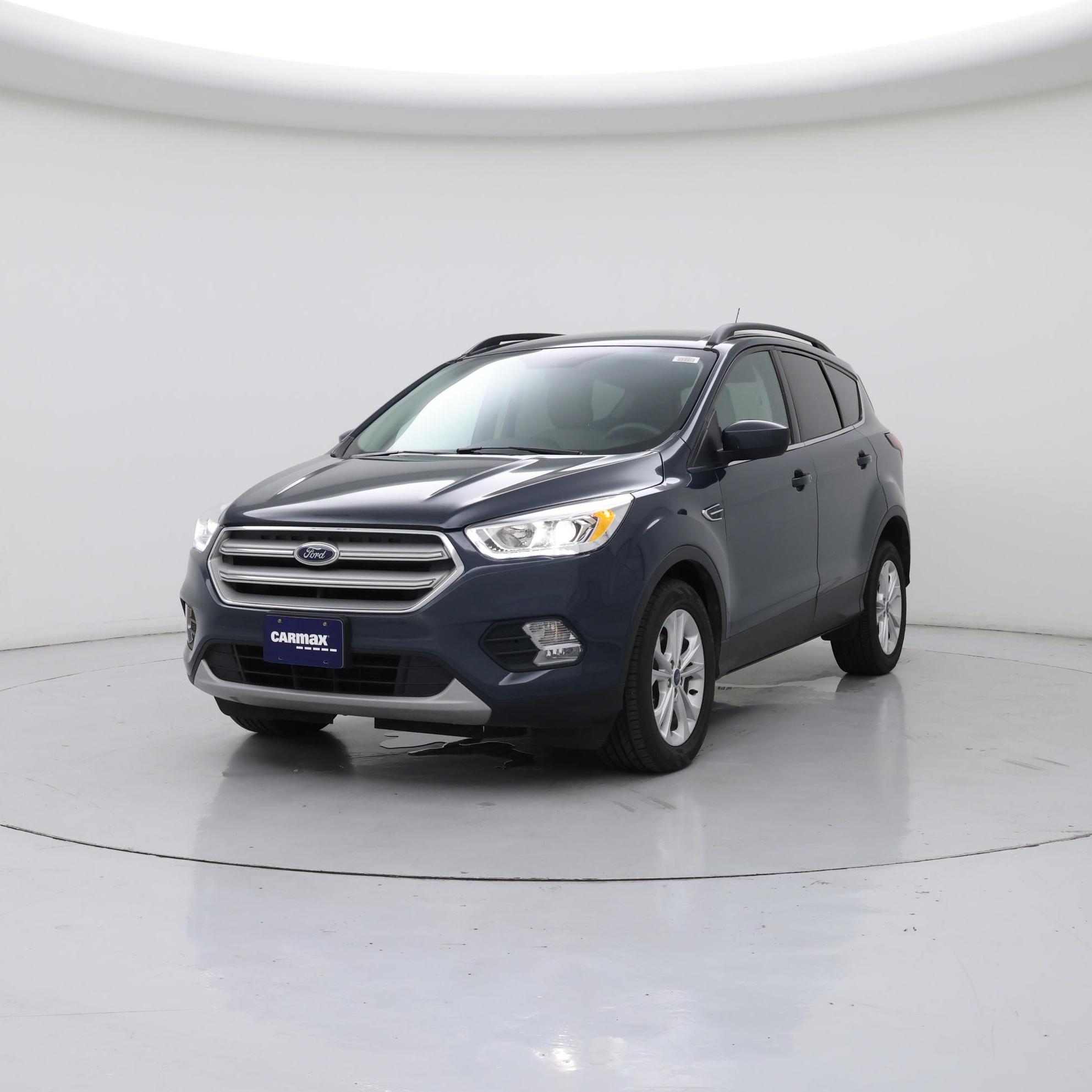 Thumbnail: 2019 Ford Escape - 4